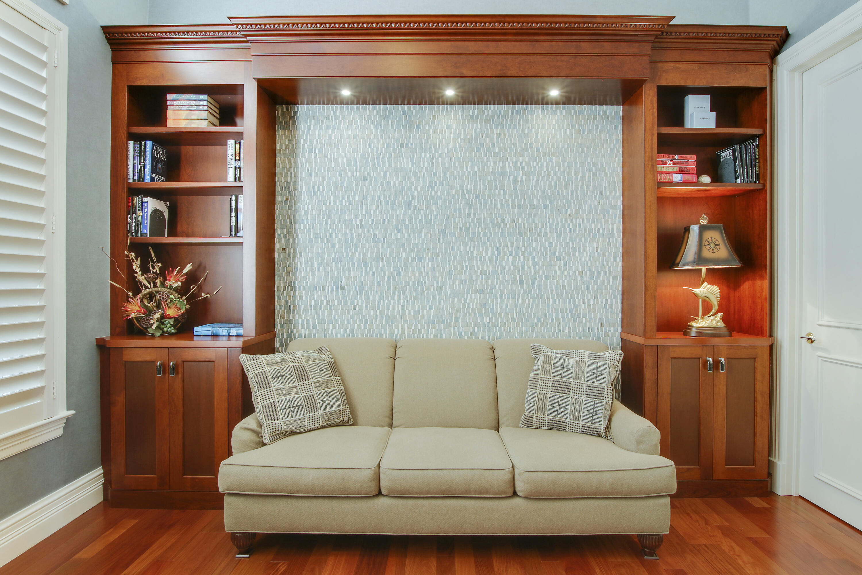 TEQUESTA COUNTRY CLUB - Residential