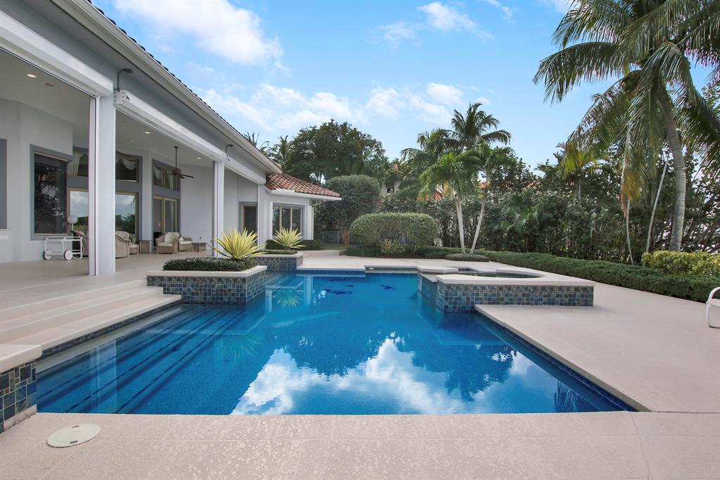 TEQUESTA COUNTRY CLUB - Residential