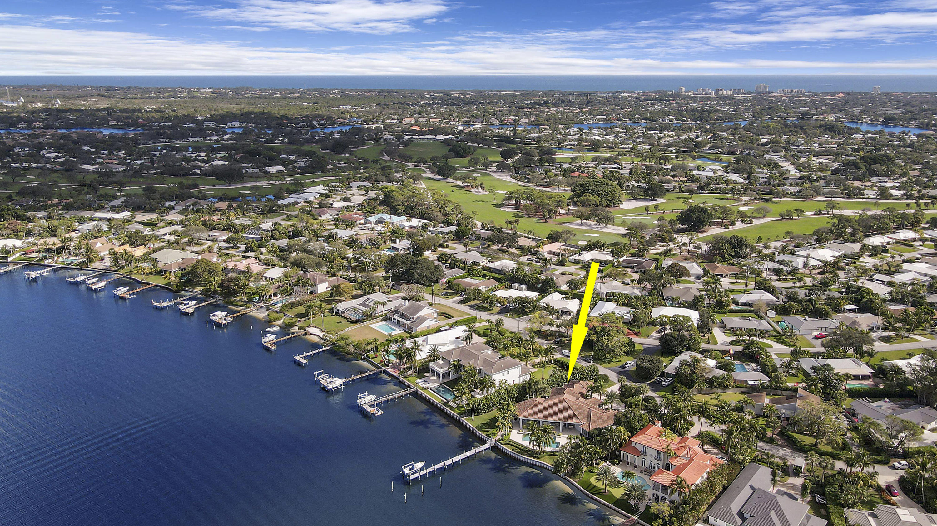 TEQUESTA COUNTRY CLUB - Residential