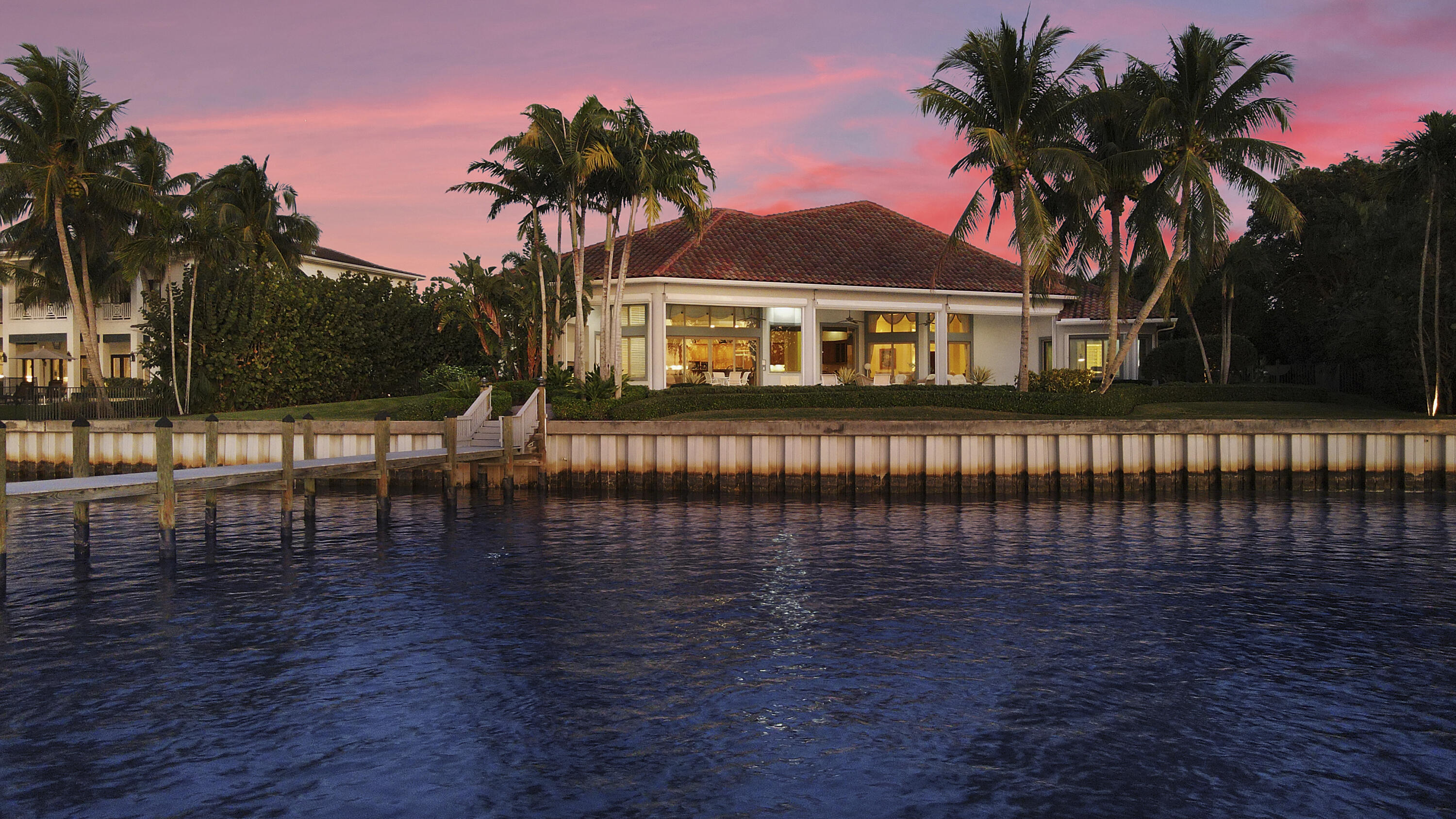 TEQUESTA COUNTRY CLUB - Residential