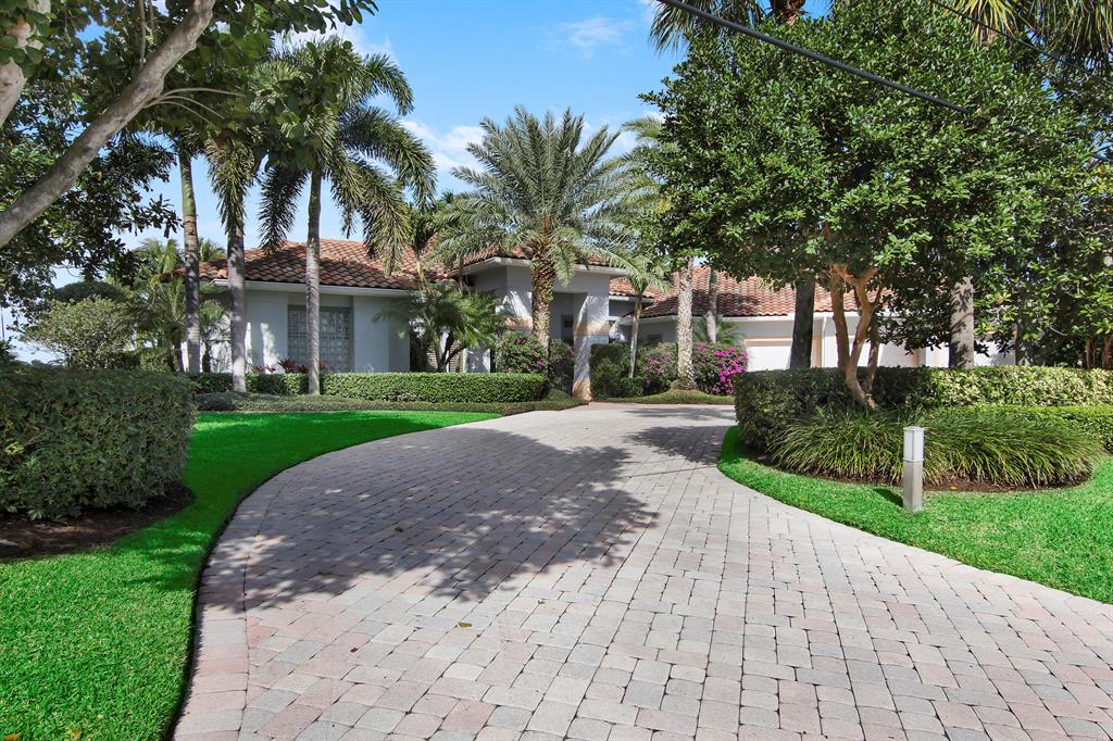 TEQUESTA COUNTRY CLUB - Residential