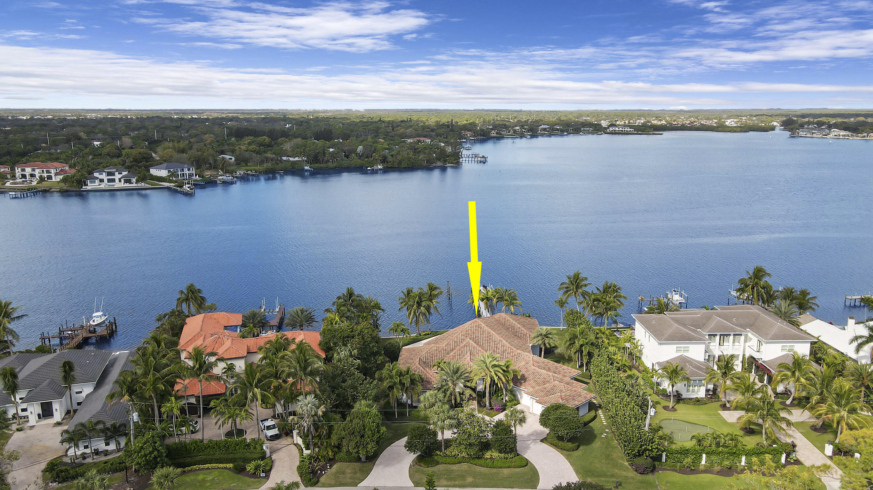 TEQUESTA COUNTRY CLUB - Residential