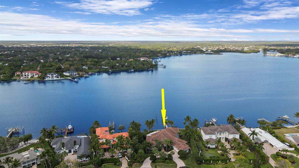 TEQUESTA COUNTRY CLUB - Residential