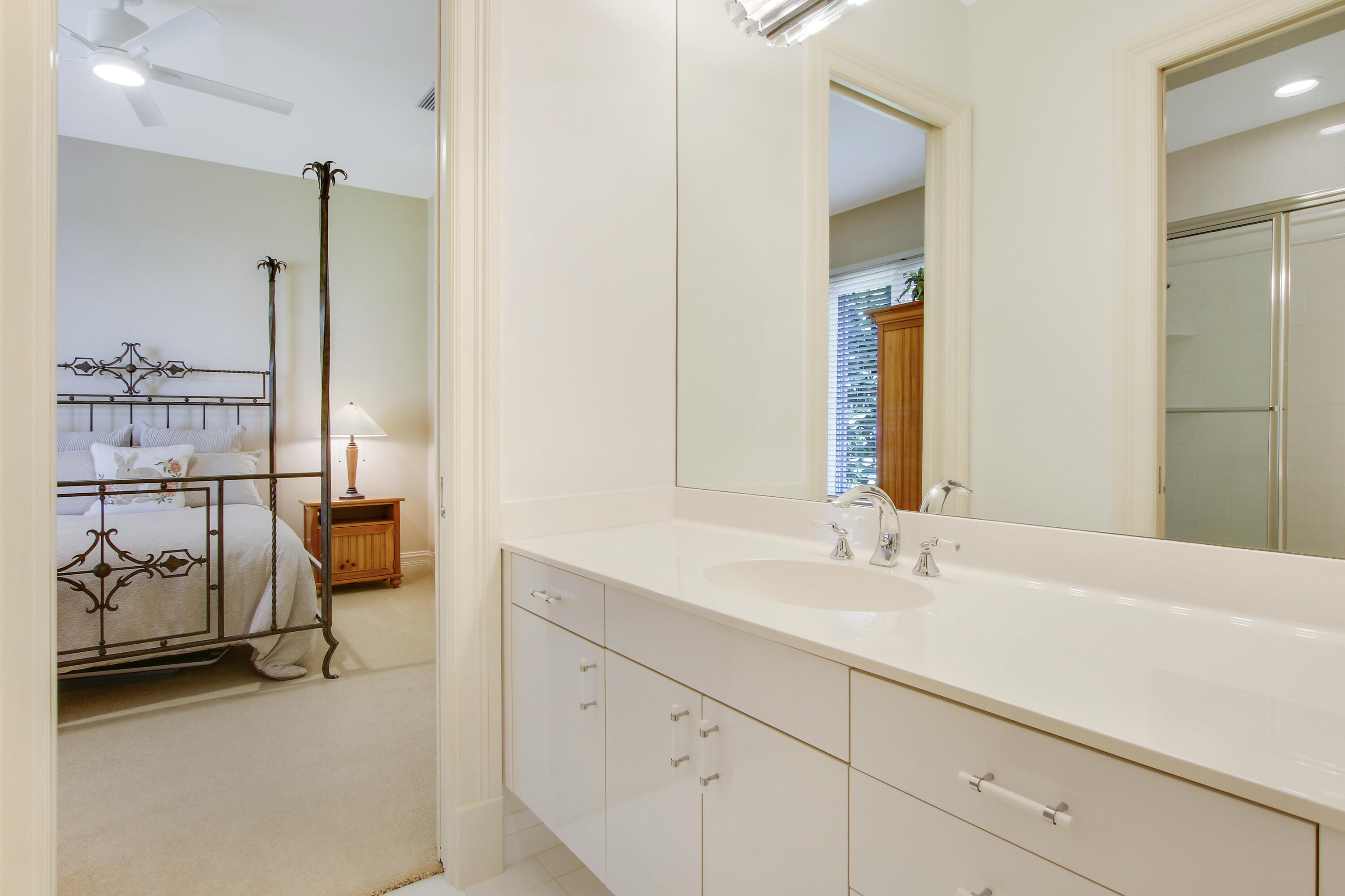 TEQUESTA COUNTRY CLUB - Residential