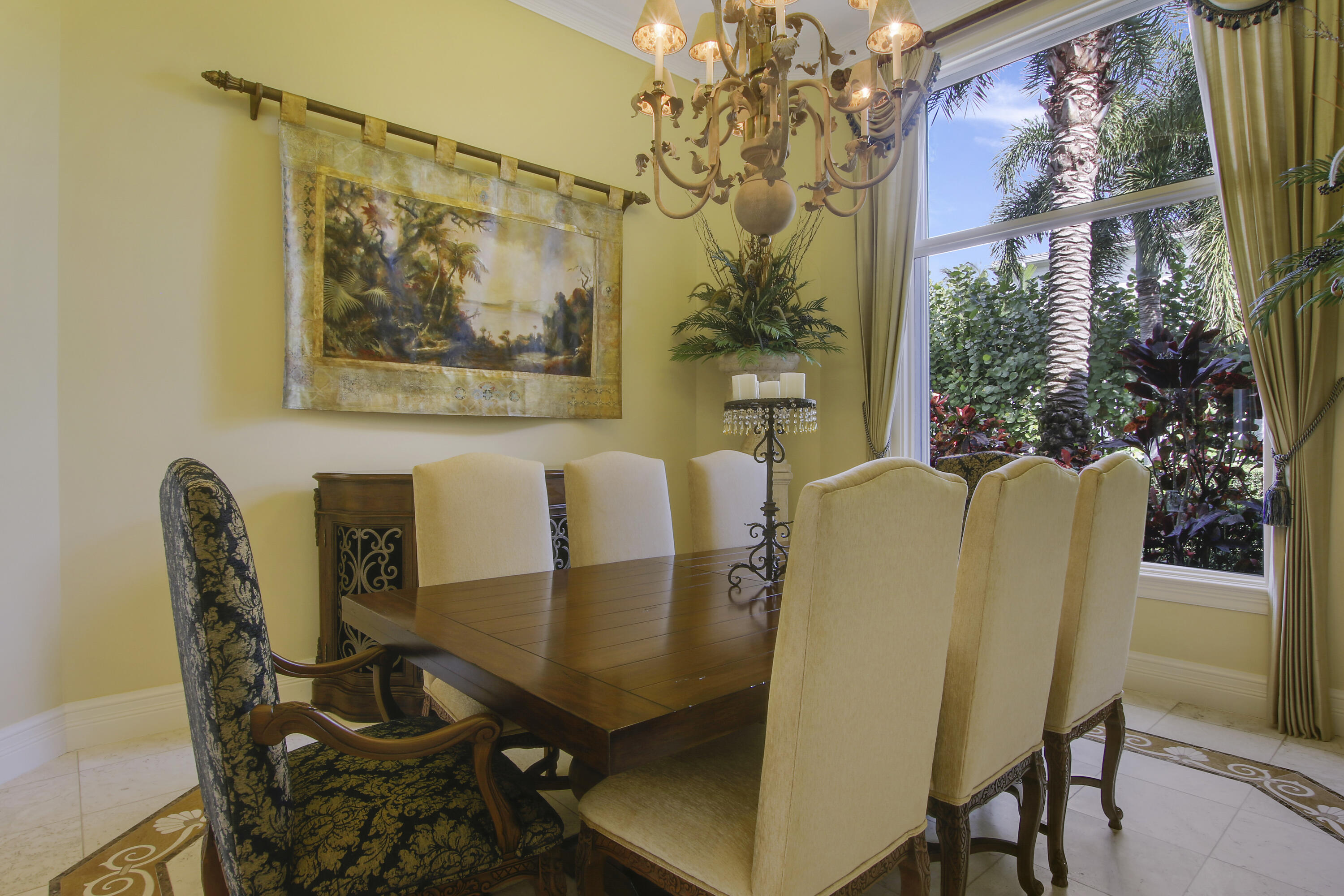 TEQUESTA COUNTRY CLUB - Residential