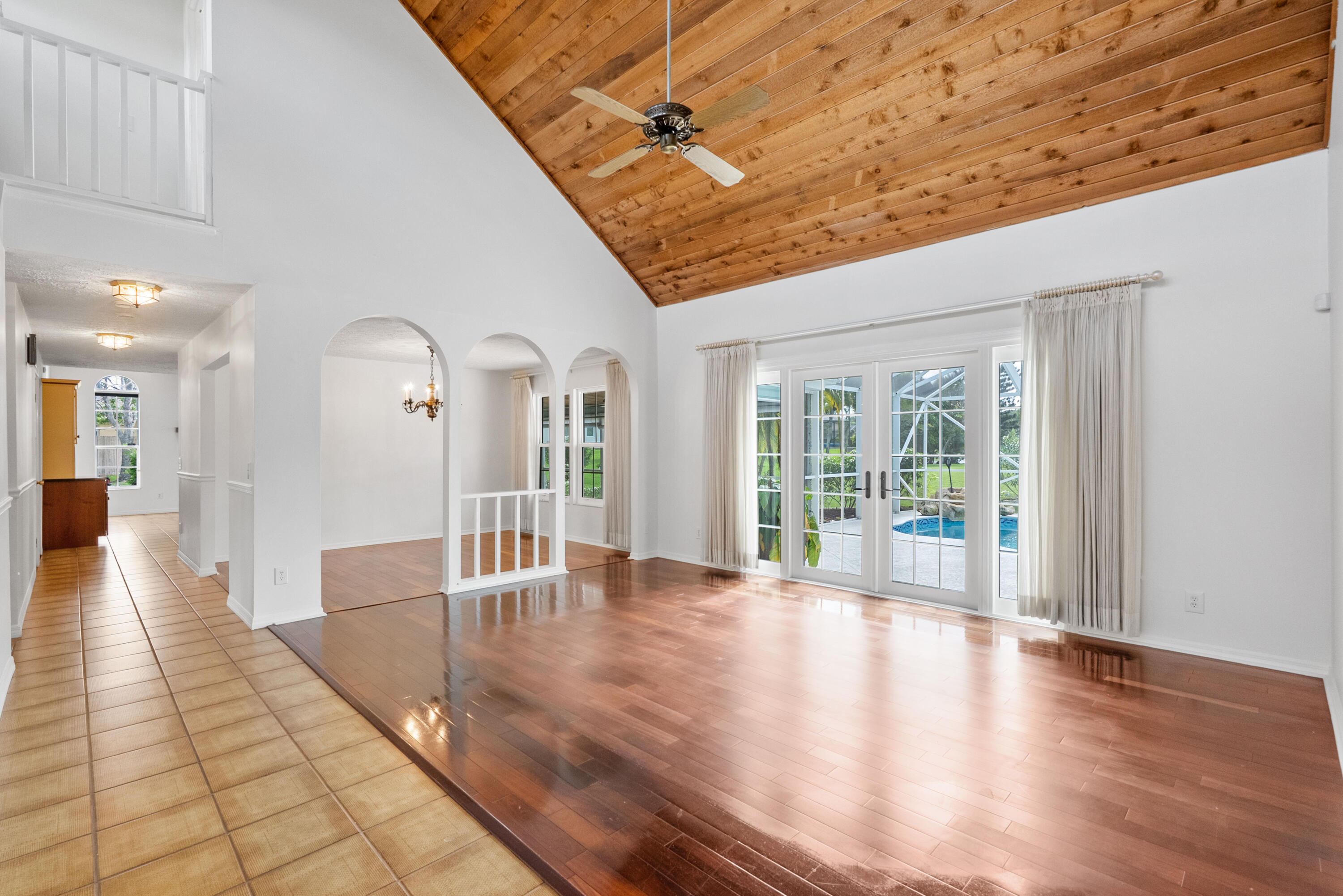 BEAU RIVAGE - Residential