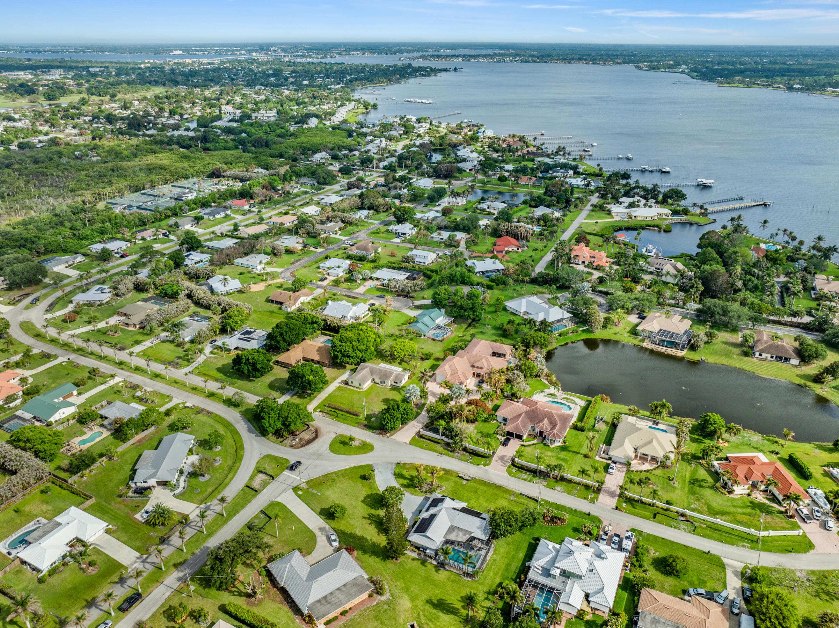 BEAU RIVAGE - Residential