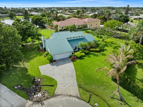 Photo of 2415 NW Cove View, Stuart, FL 34994 (MLS # B26026475)