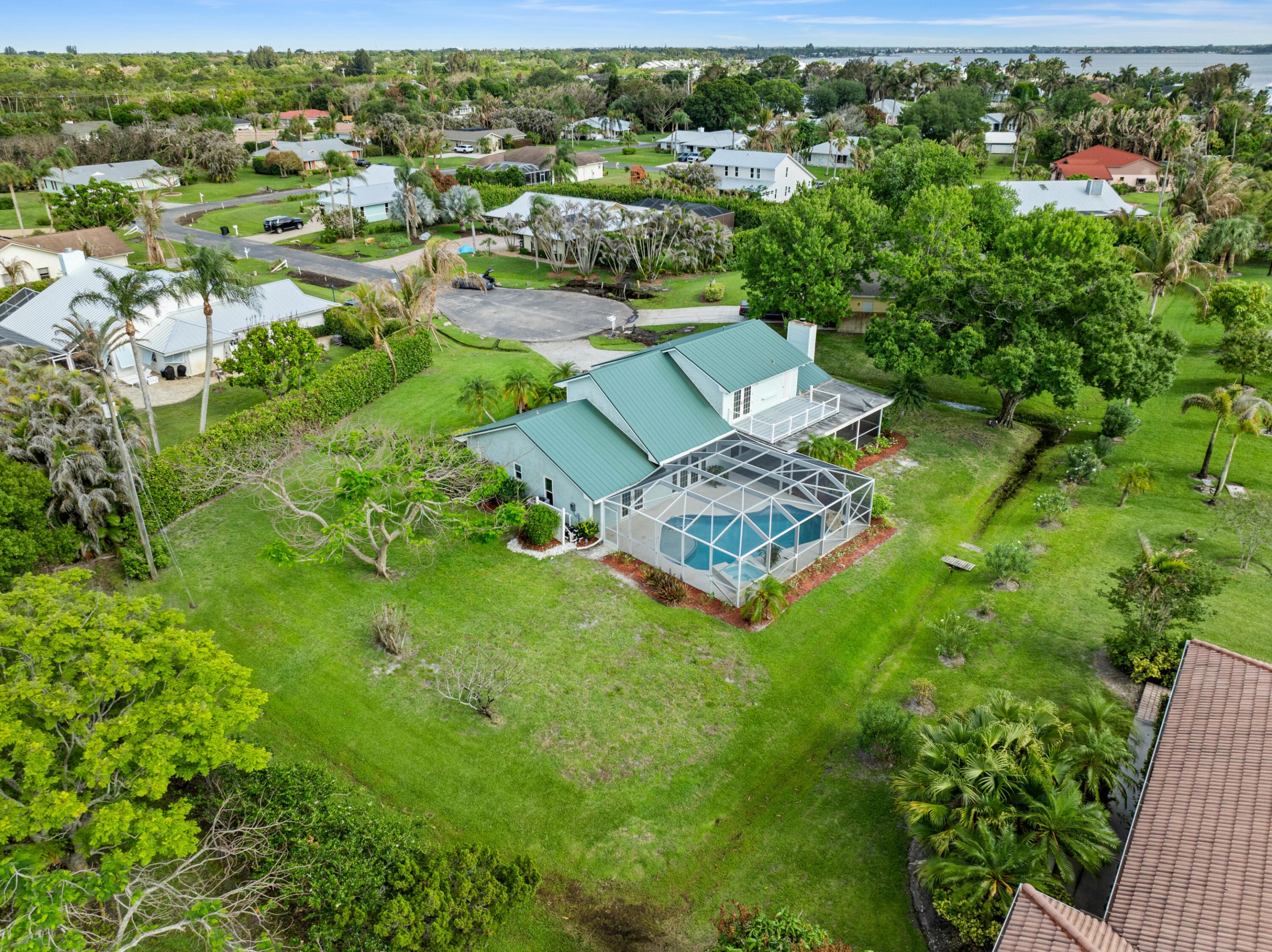 BEAU RIVAGE - Residential
