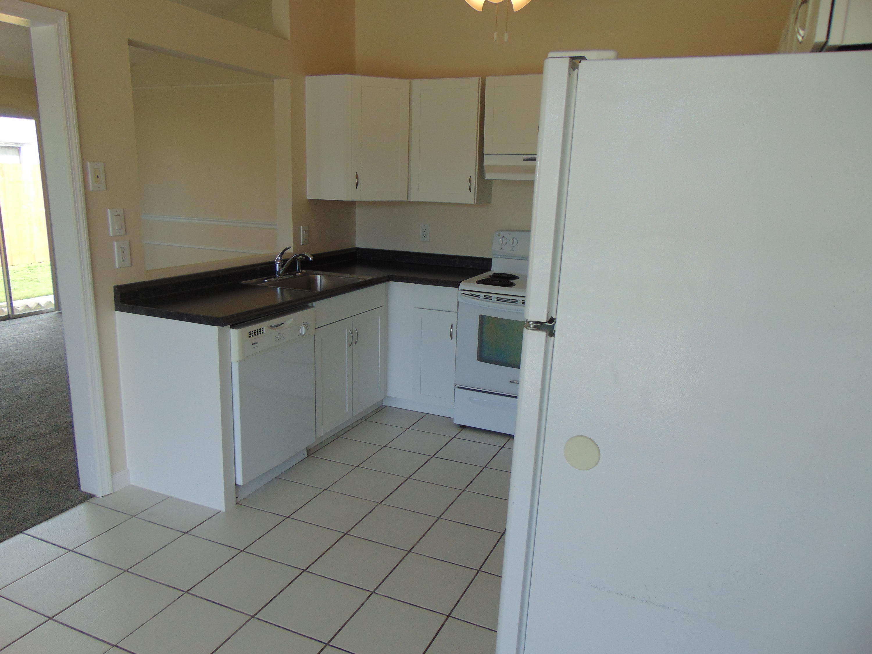 COUNTERPOINT ESTATES 9 - Residential