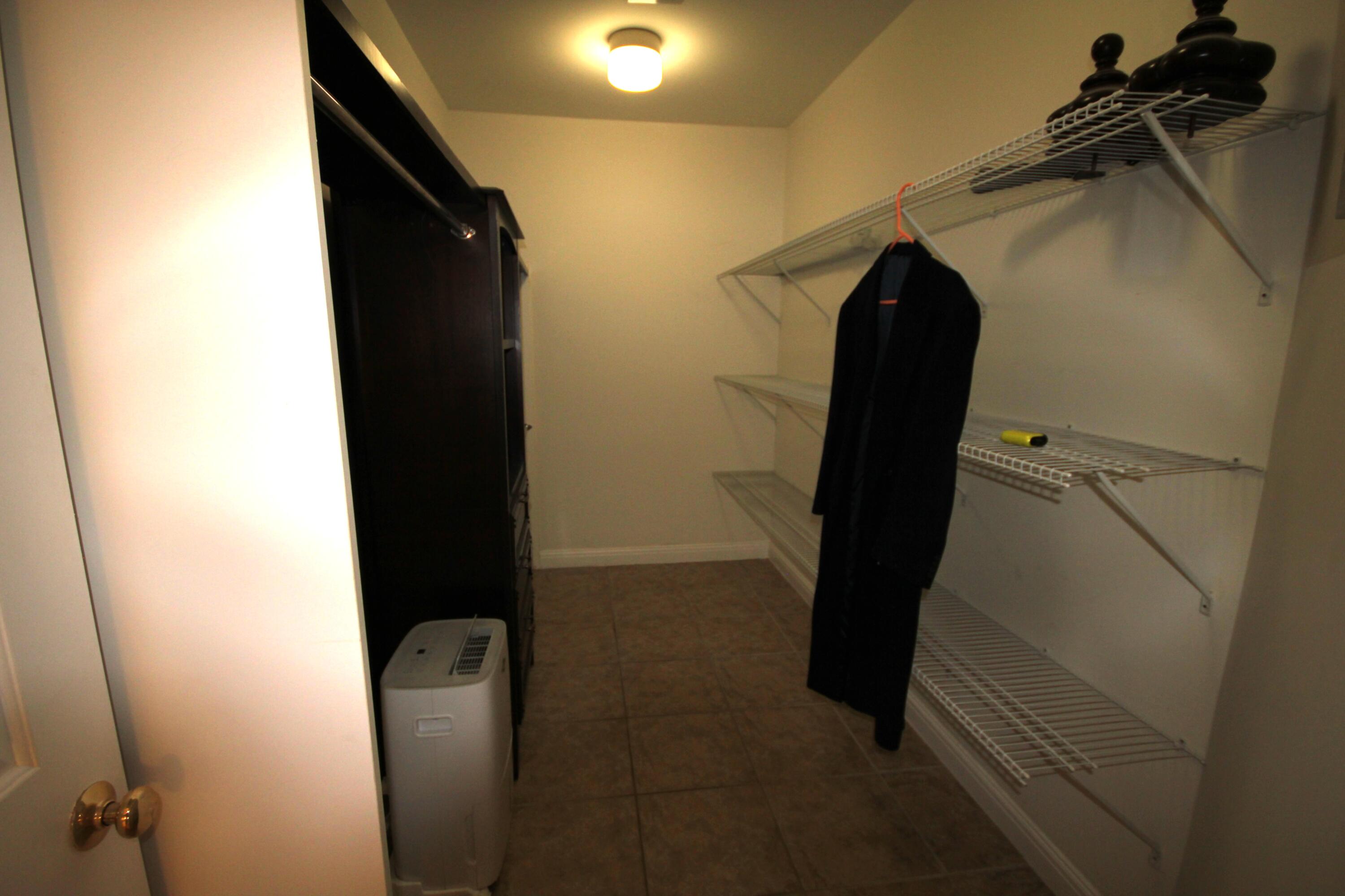 WINDING LAKES SEC 2 - Residential Lease