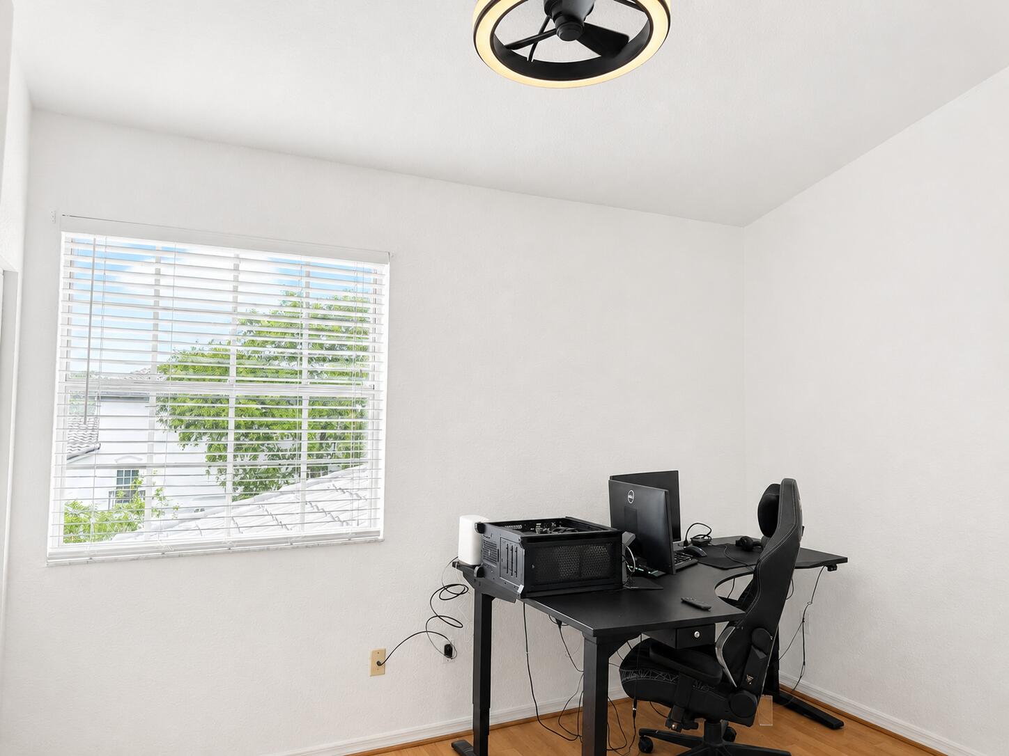 VILLAS DE TUSCANY CONDO - Residential Lease