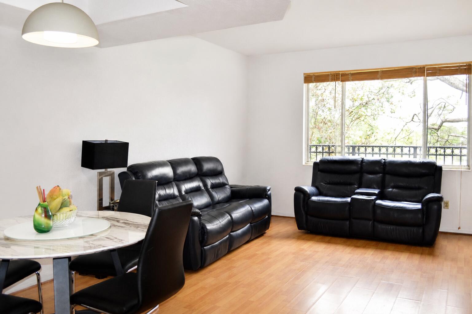VILLAS DE TUSCANY CONDO - Residential Lease