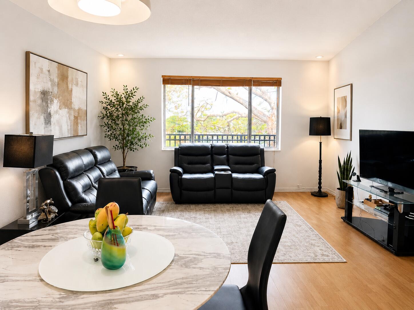 VILLAS DE TUSCANY CONDO - Residential Lease