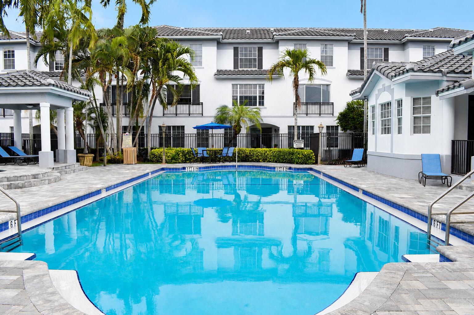 VILLAS DE TUSCANY CONDO - Residential Lease