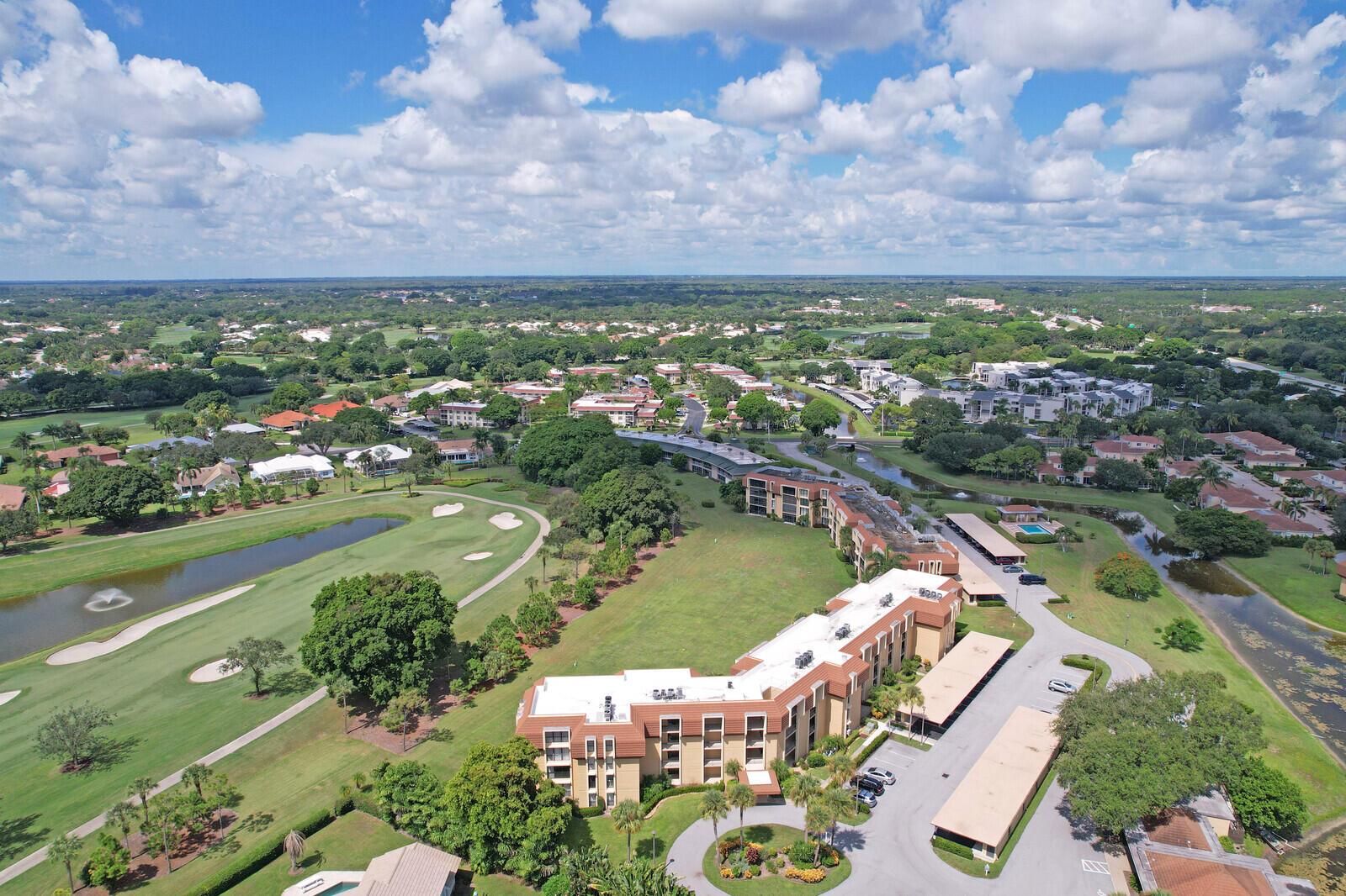 WOODLAND LAKES - Residential