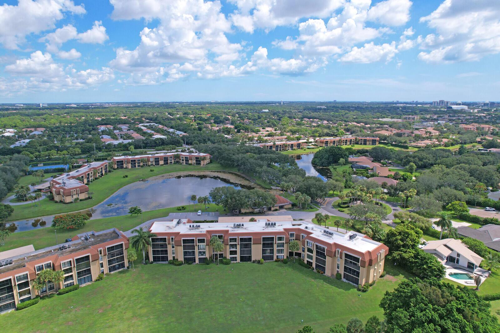 WOODLAND LAKES - Residential