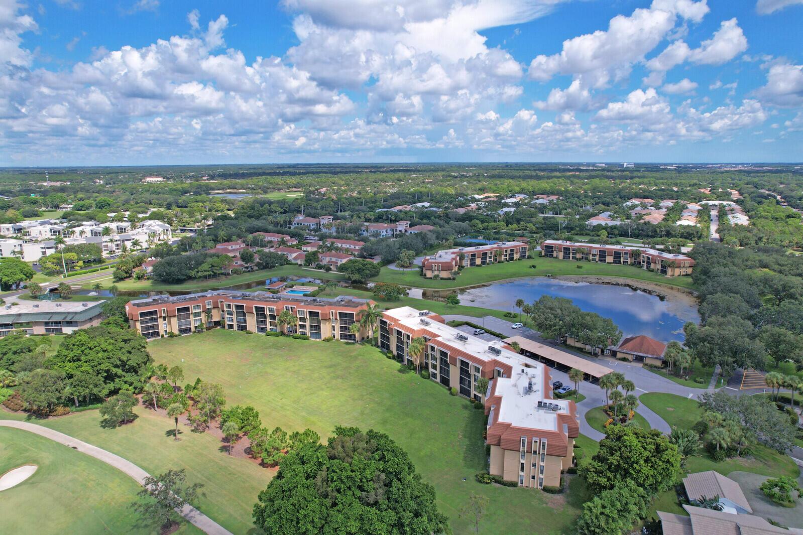 WOODLAND LAKES - Residential