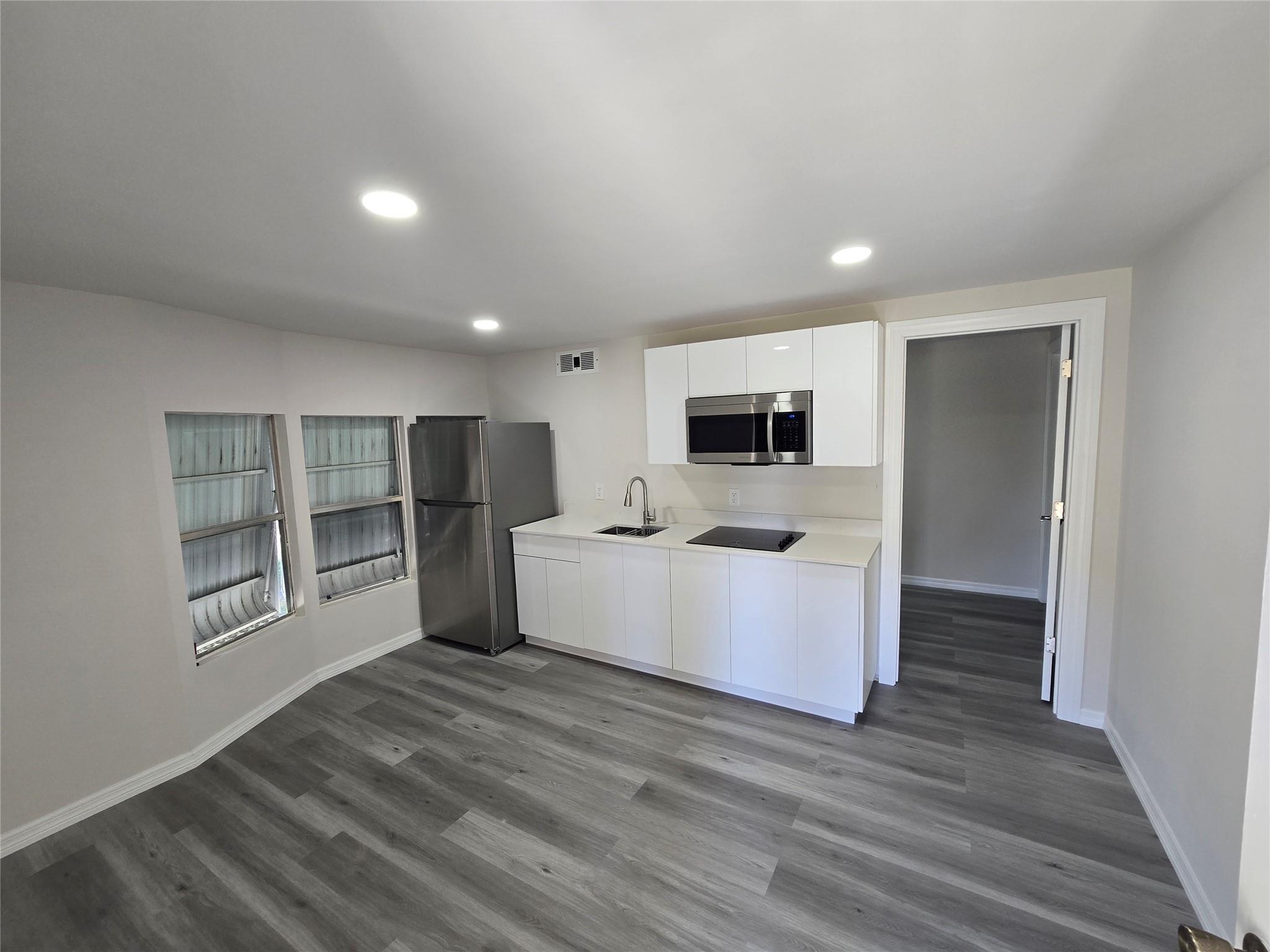 Watergate Mobile Home Est - Residential Lease