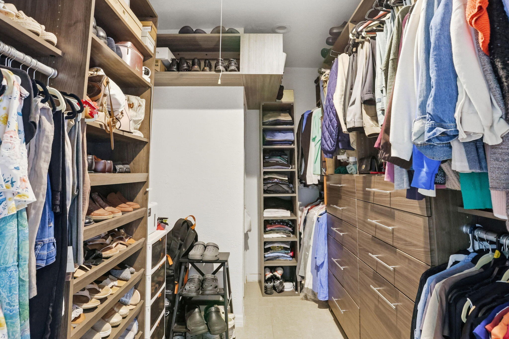 CORAL RIDGE ISLES - Residential