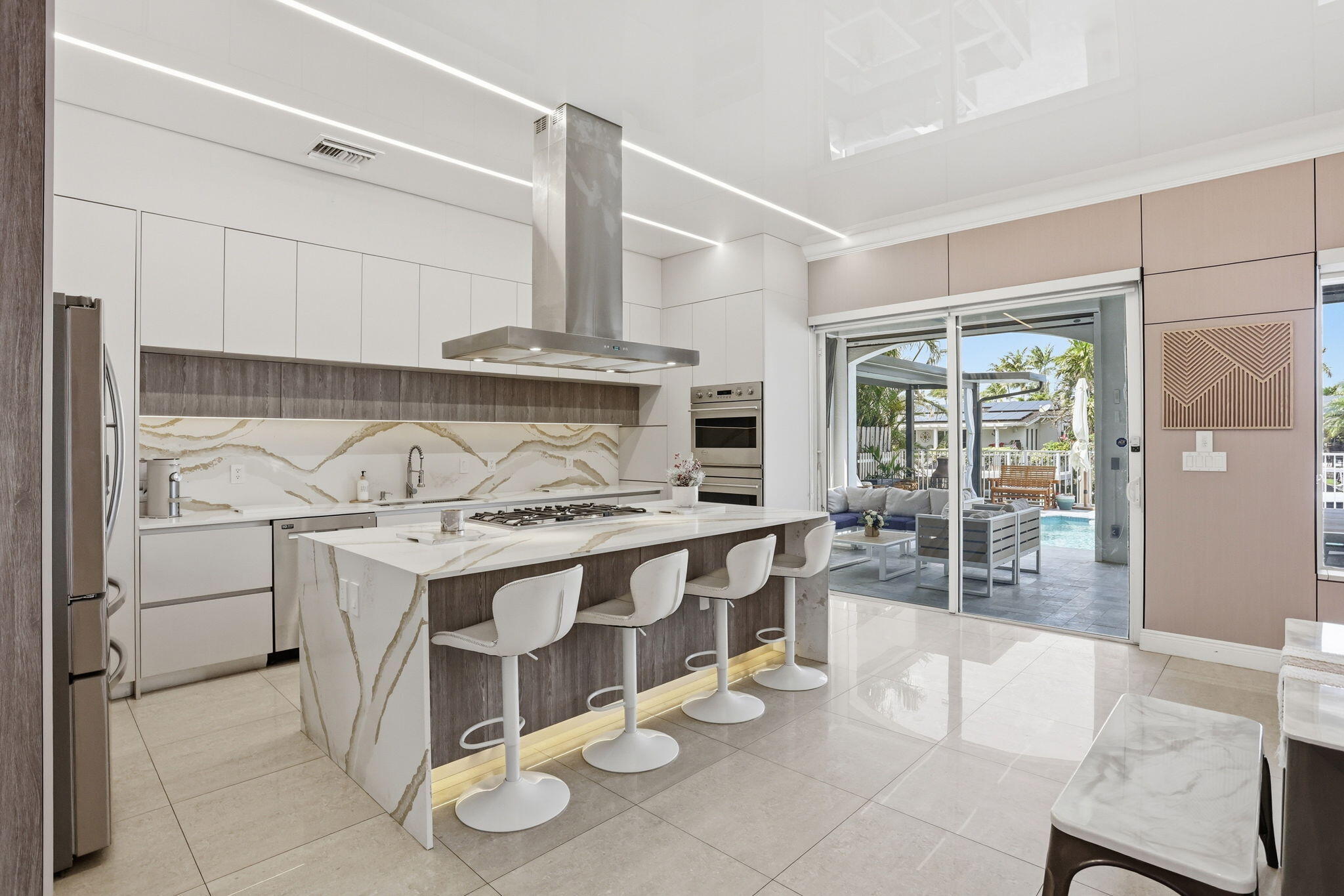 CORAL RIDGE ISLES - Residential