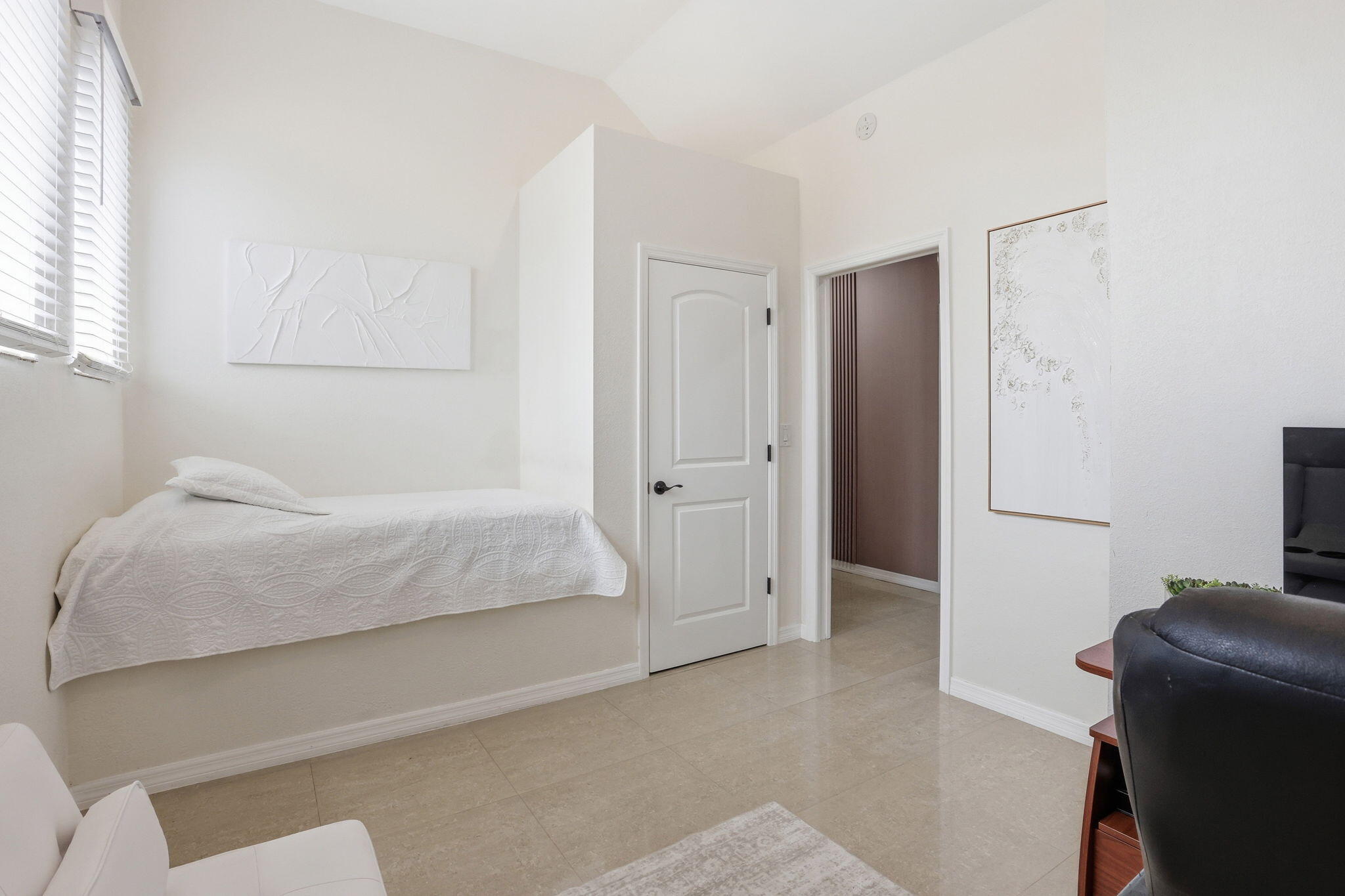 CORAL RIDGE ISLES - Residential