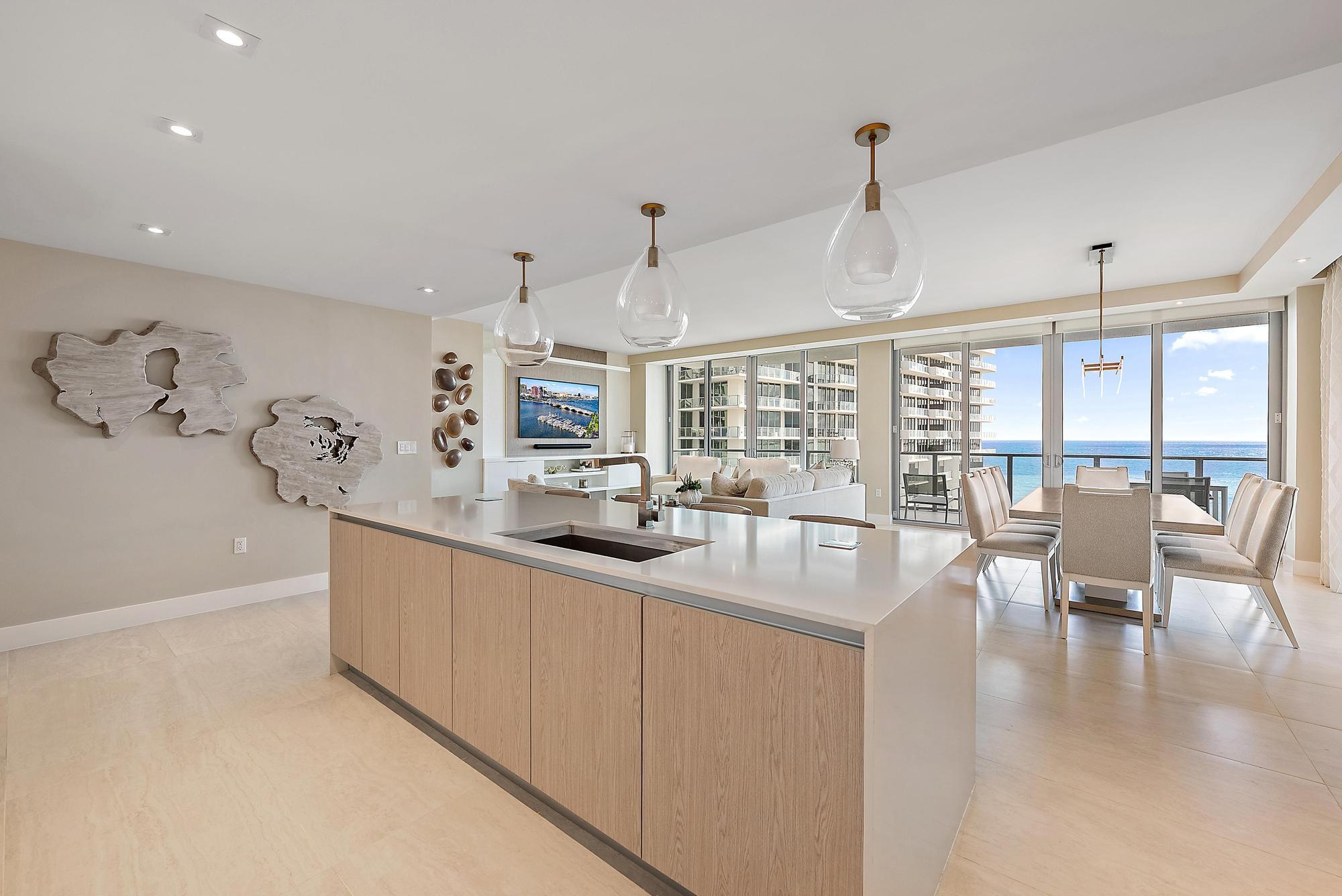 3100 N Ocean Drive P-1105