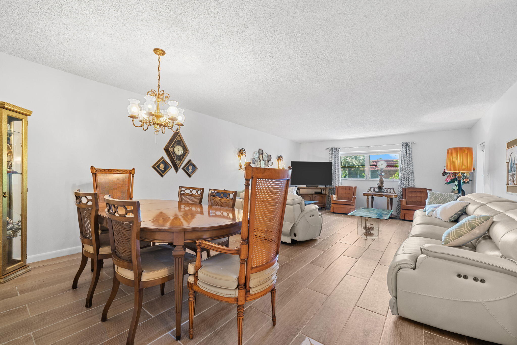 2271 NW 48th Terrace 207