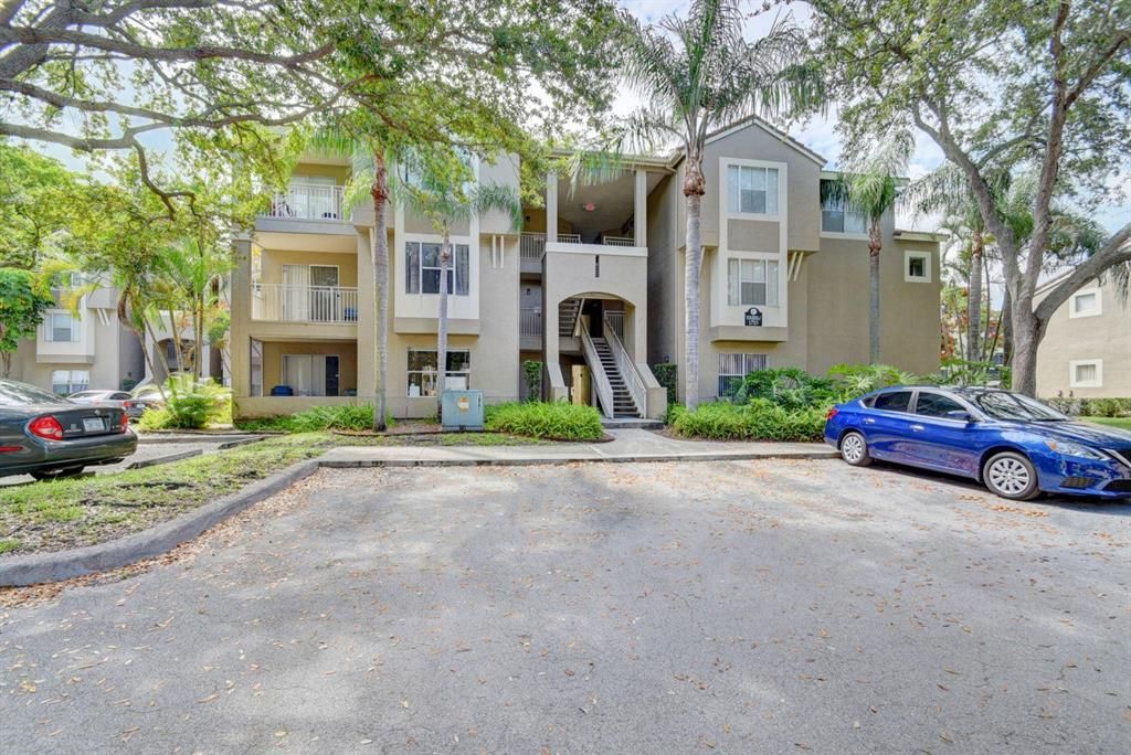 Photo of 1725 Palm Cove Boulevard #2-302, Delray Beach, FL 33445 (MLS # R10743324)