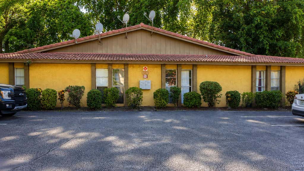 Photo of 3540 NW 114th Lane, Coral Springs, FL 33065 (MLS # B26062355)