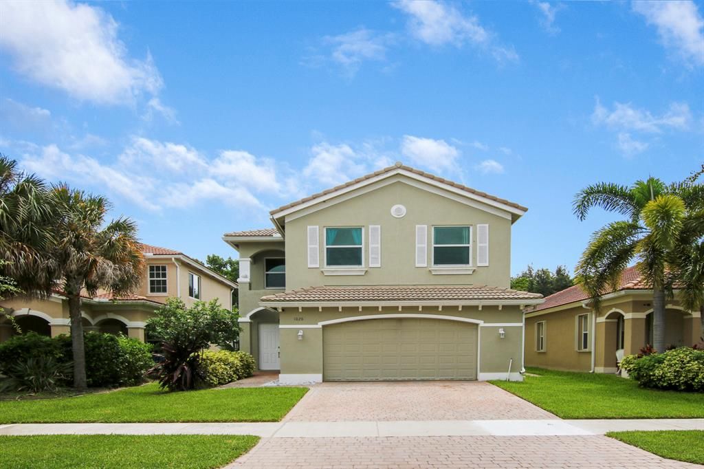 Photo of 1026 NW Leonardo Circle, Port Saint Lucie, FL 34986 (MLS # R10731131)