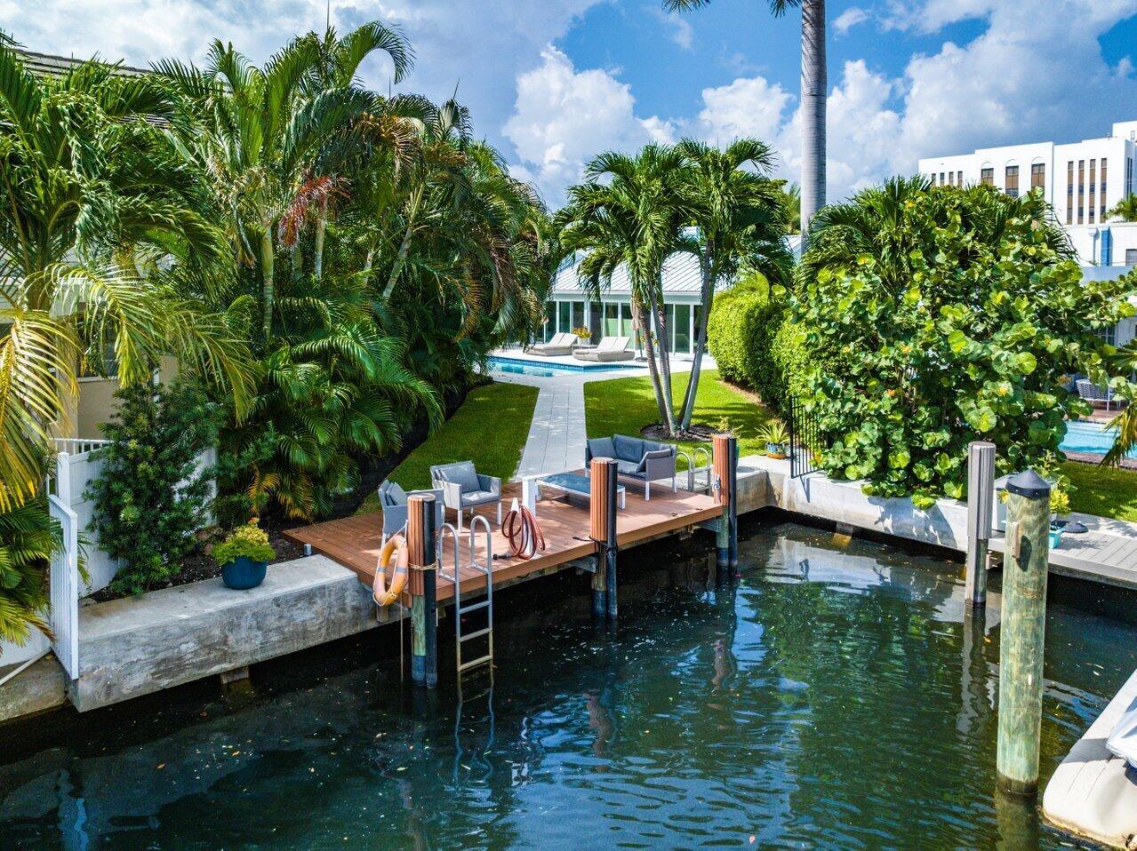 RIO DEL REY SHORES - Residential