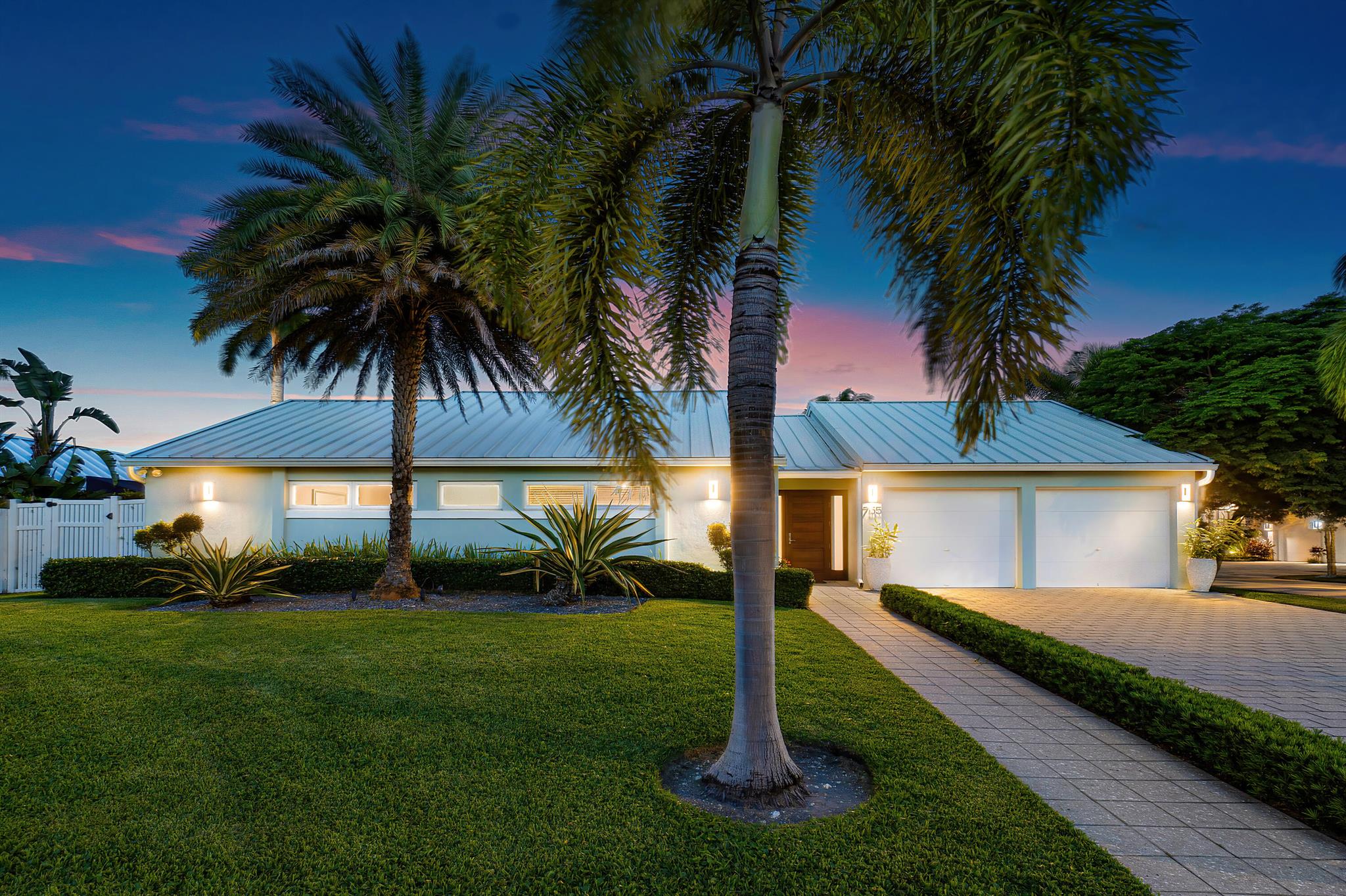 RIO DEL REY SHORES - Residential