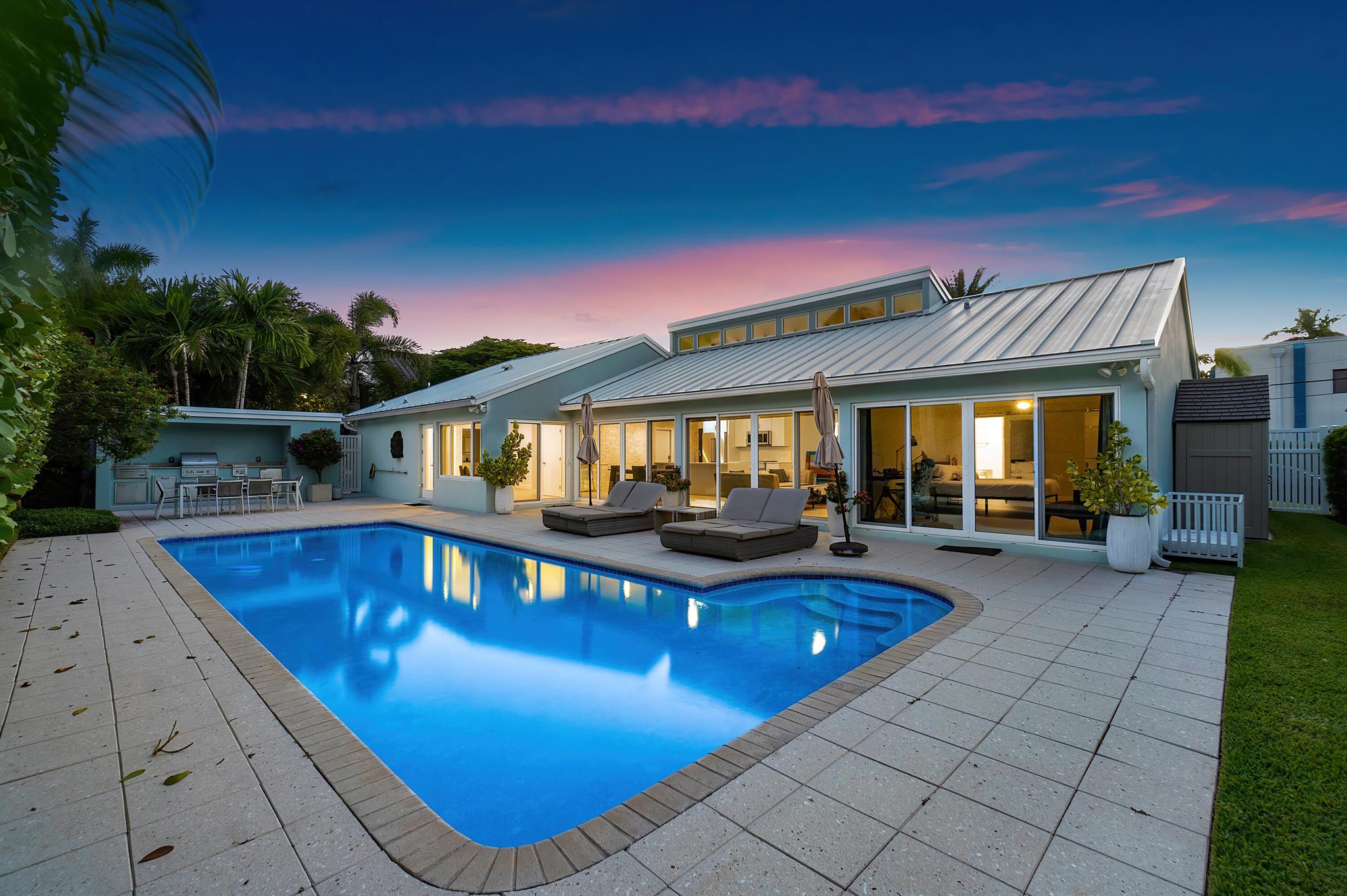 RIO DEL REY SHORES - Residential