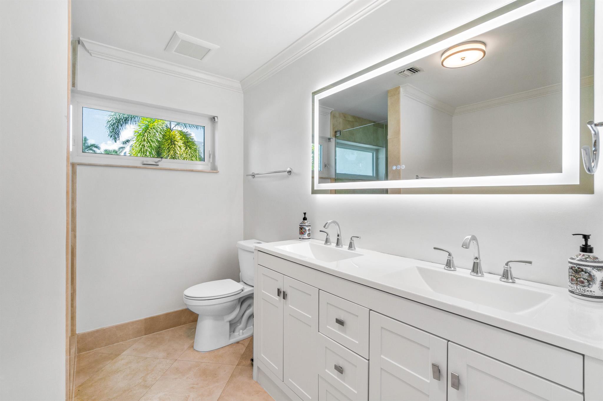 RIO DEL REY SHORES - Residential