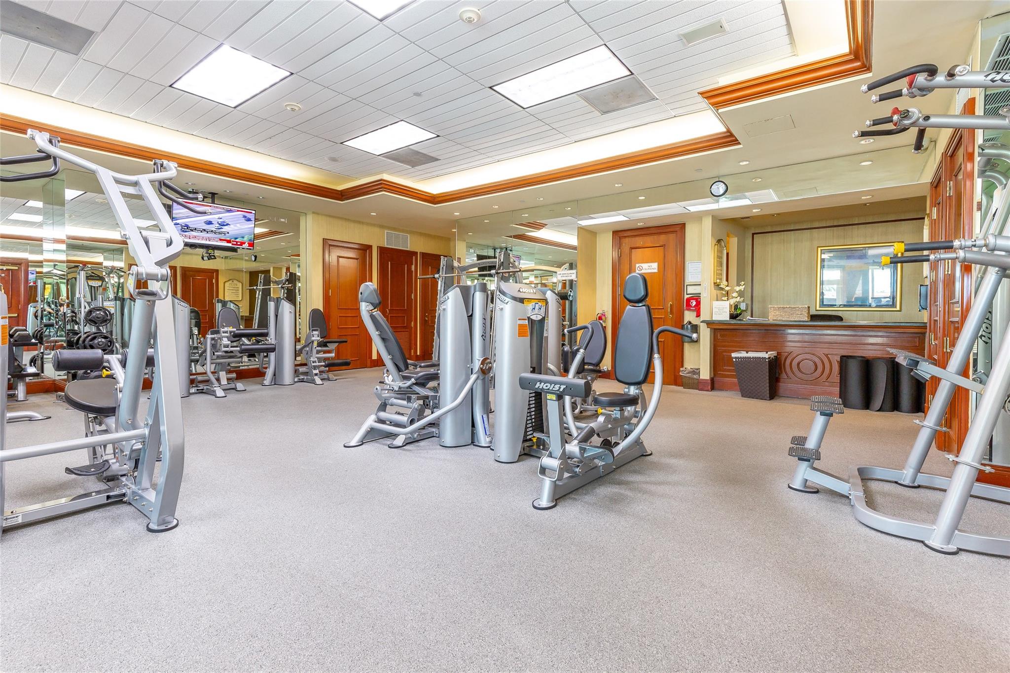 HAMPTONS SOUTH - Residential