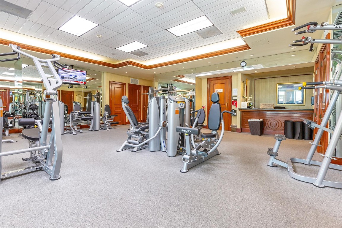 HAMPTONS SOUTH - Residential