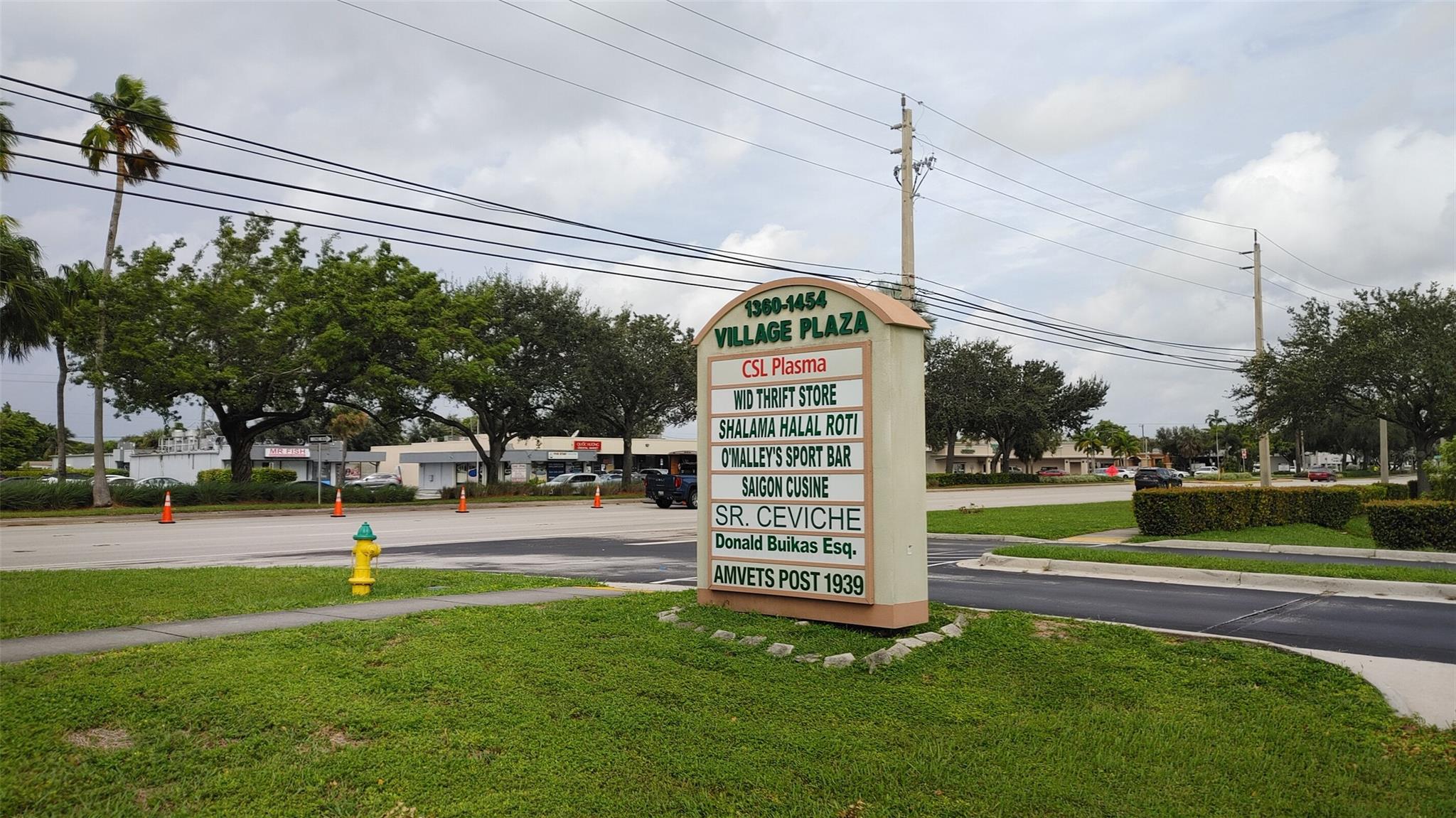 Conveniently located neighborhood plaza on 441 just south of Royal Palm Blvd. Trizek Village Plaza comprises a mix of tenants and business types. Competitively priced retail spaces
#1360 (end cap) - 4,782 s.f., Â End cap space with signage facing 441. Large open area great for gymnastics, dance studio, or similar.
#1426 - 2,300 s.f. 4 Private Offices and a Large open area. LED Lightning and Vinyl Laminate Flooring.
#1454 (end cap) - 2,418 s.f. Former Dunkin Donuts space. 3 Compartment sink and other stubs available. Great for Deli, catering, coffee shop, or similar.