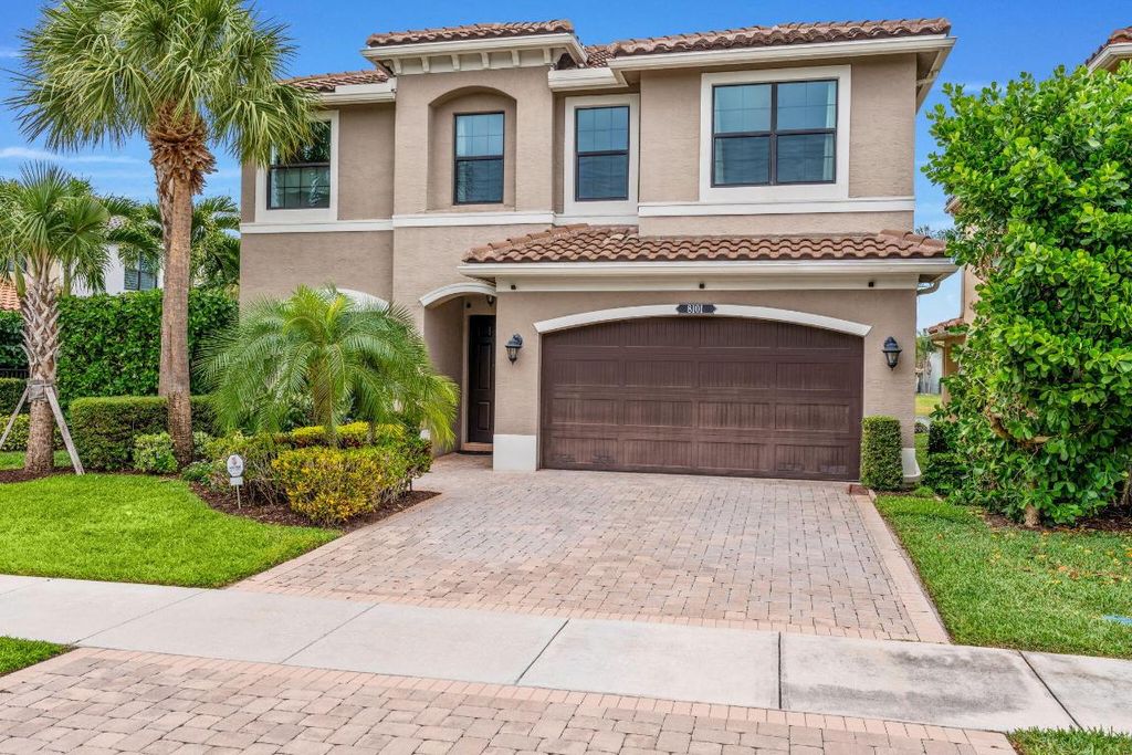 Photo of 8101 Ironstone Drive, Delray Beach, FL 33446 (MLS # R11156541)