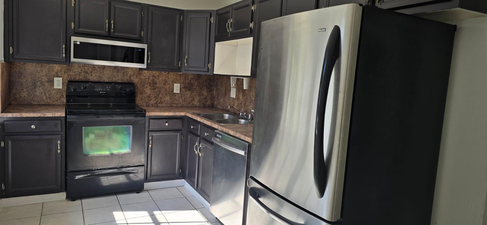 Coral Spgs Lakes 68-12 B - Residential Lease