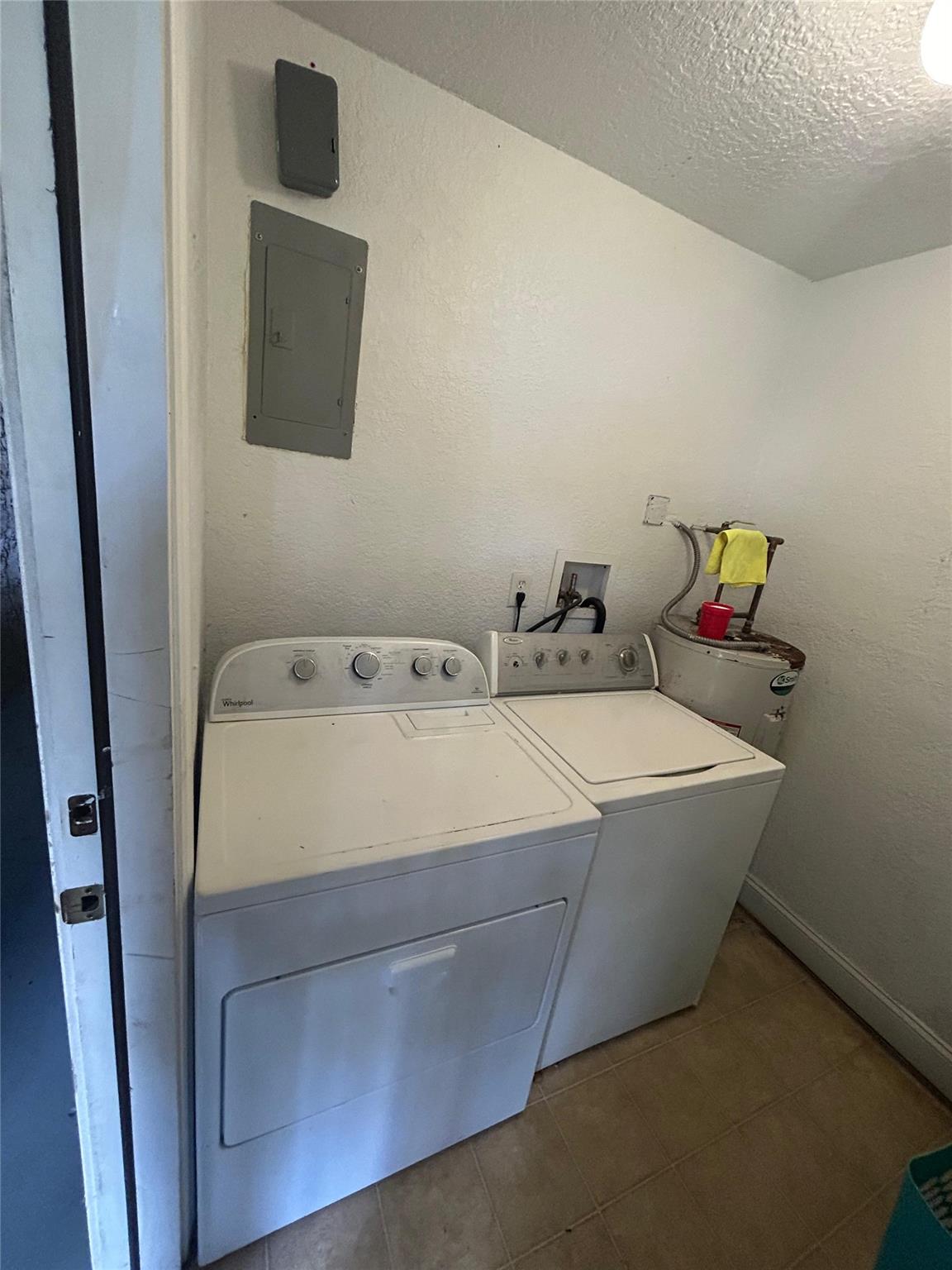 Coral Spgs Lakes 68-12 B - Residential Lease