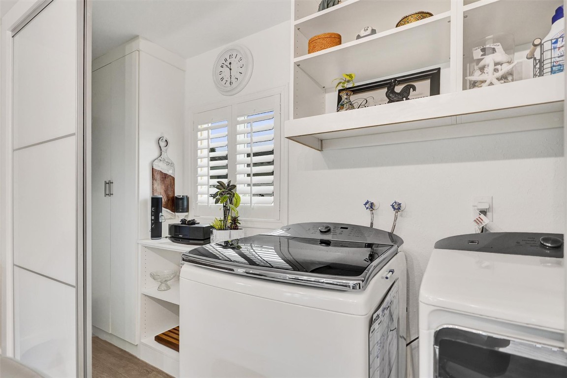 THE COVE - Residential