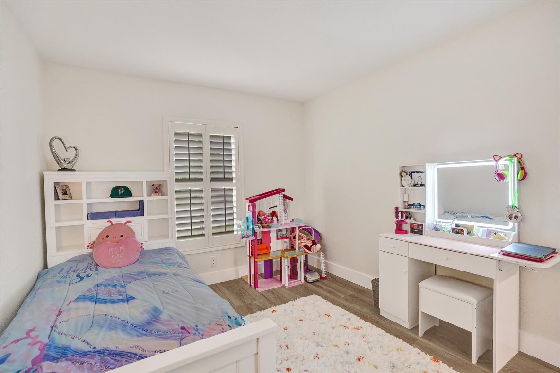 THE COVE - Residential