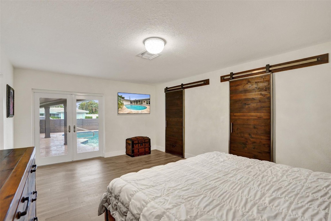 THE COVE - Residential