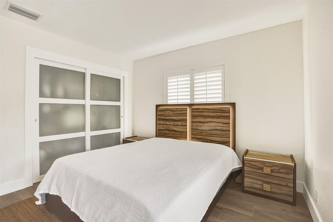 THE COVE - Residential