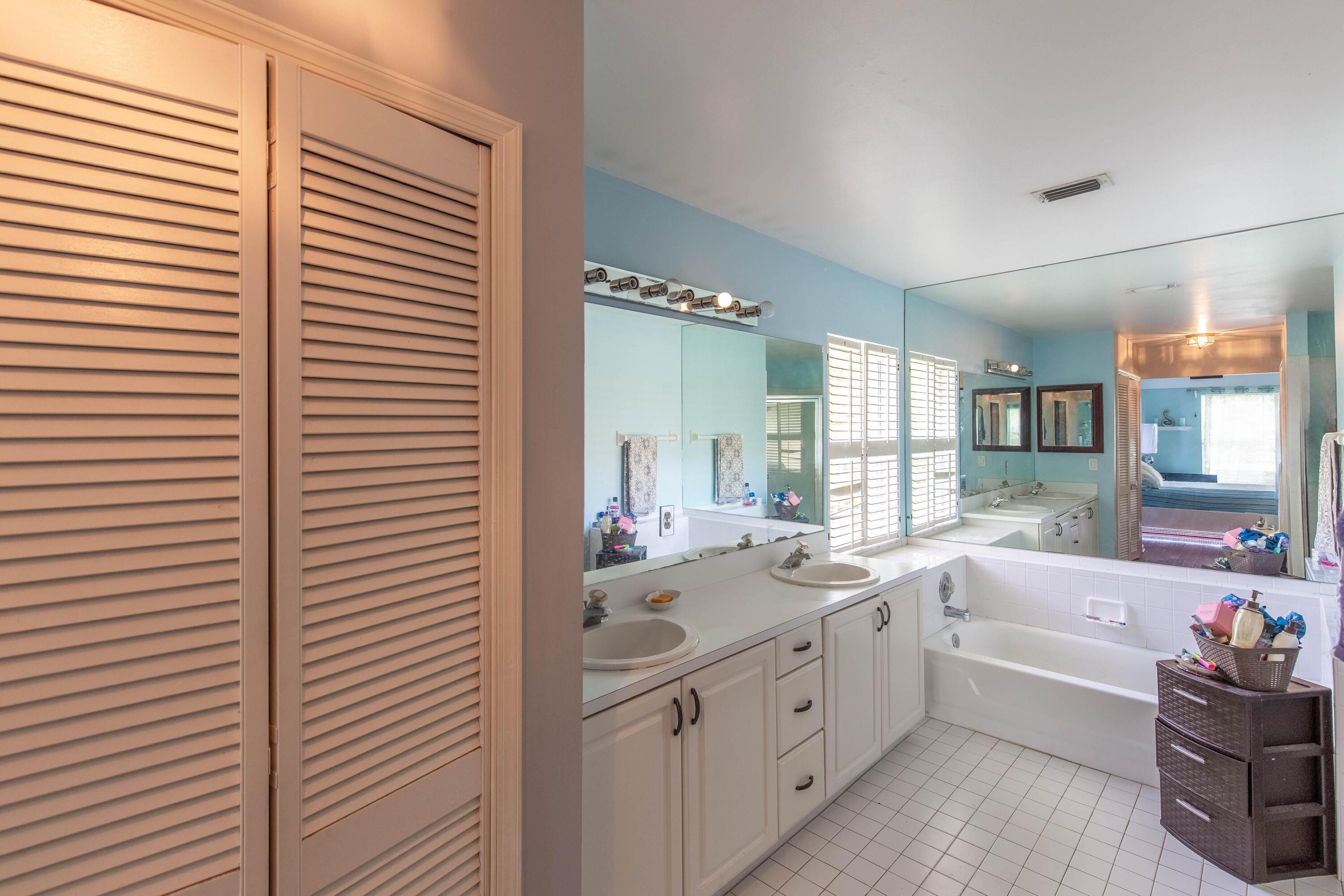 BINKS FOREST OF THE LANDINGS AT WELLINGTON 4 - Residential