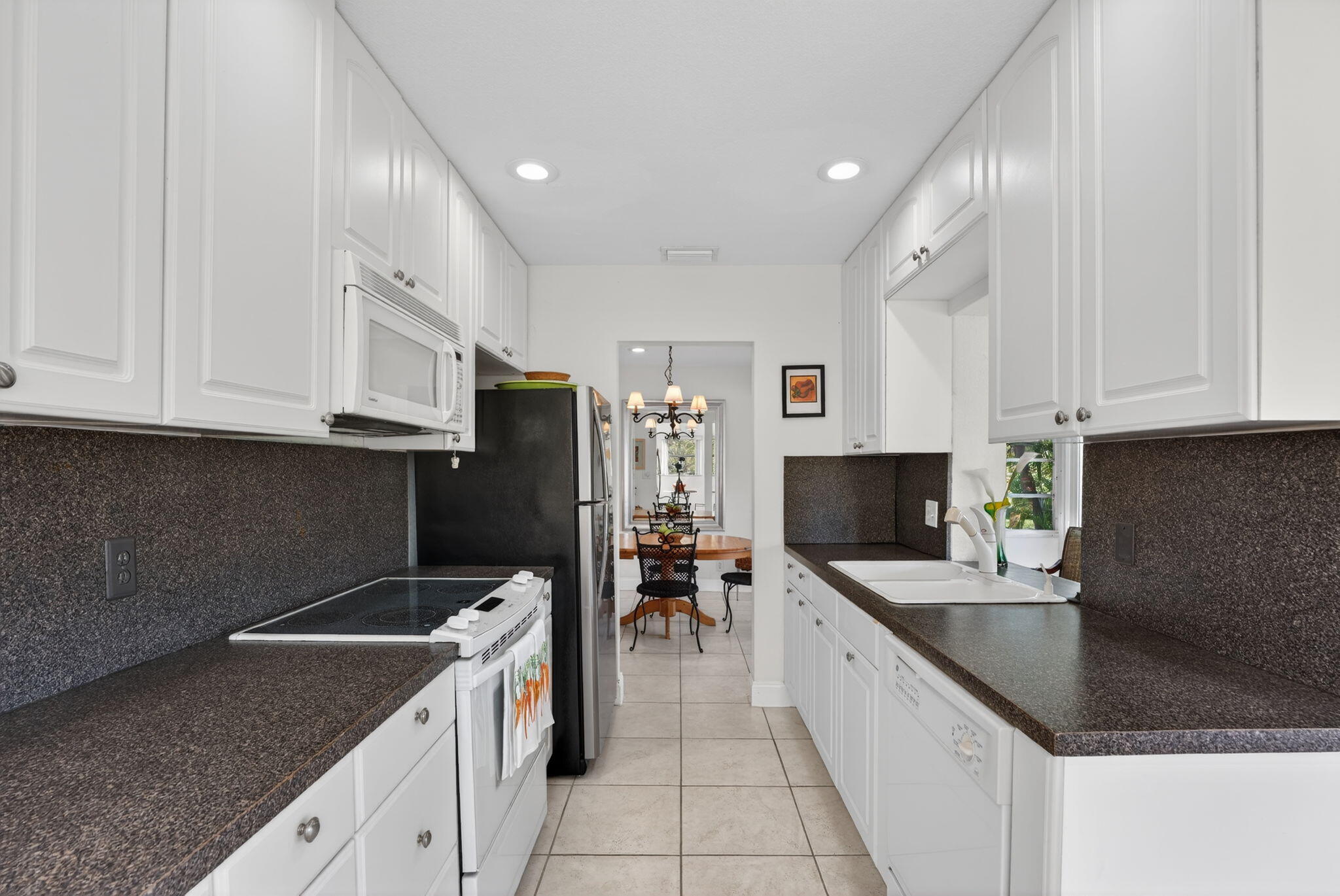 CRYSTAL LAKE VILLAS - Residential