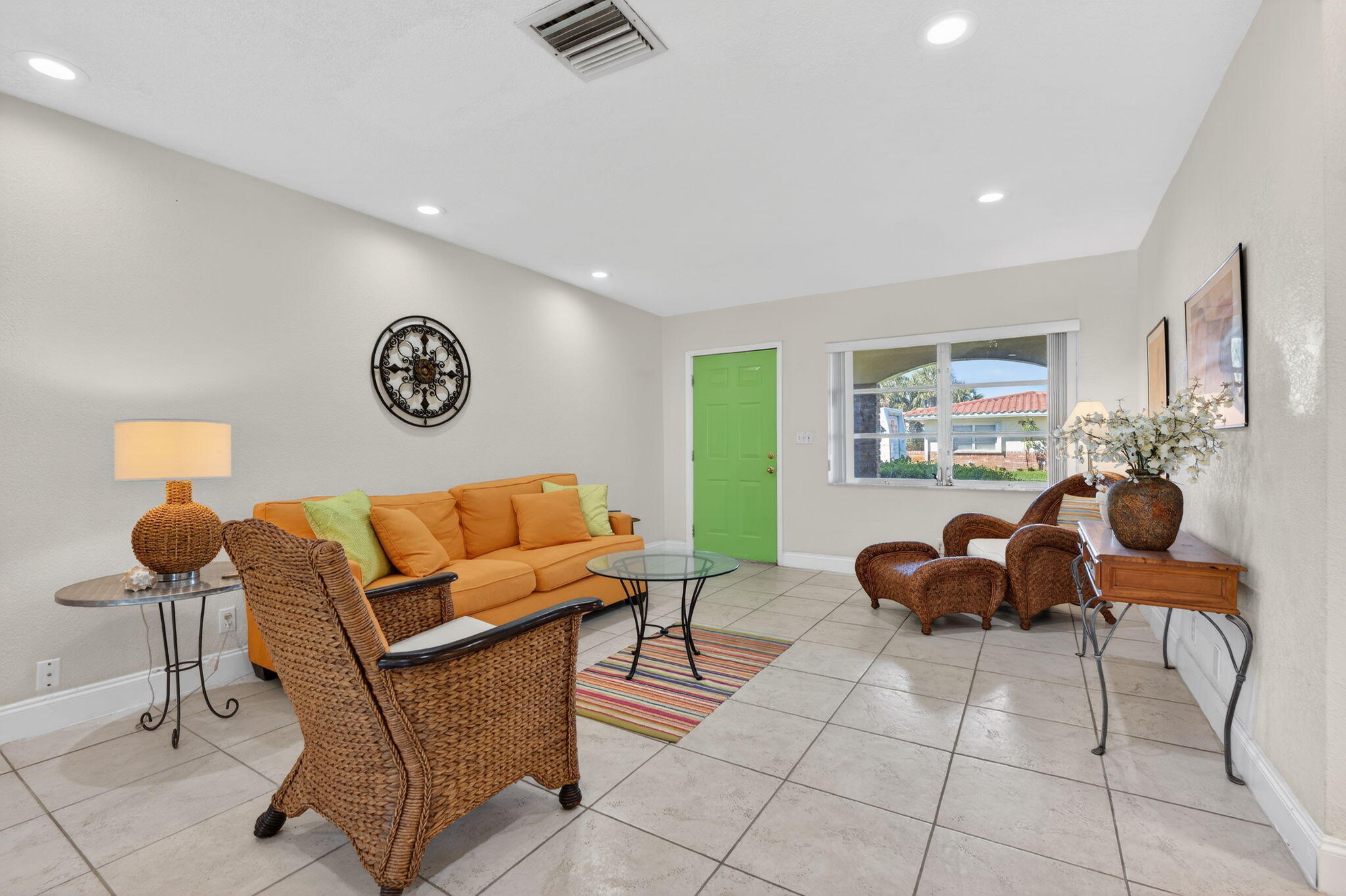 CRYSTAL LAKE VILLAS - Residential