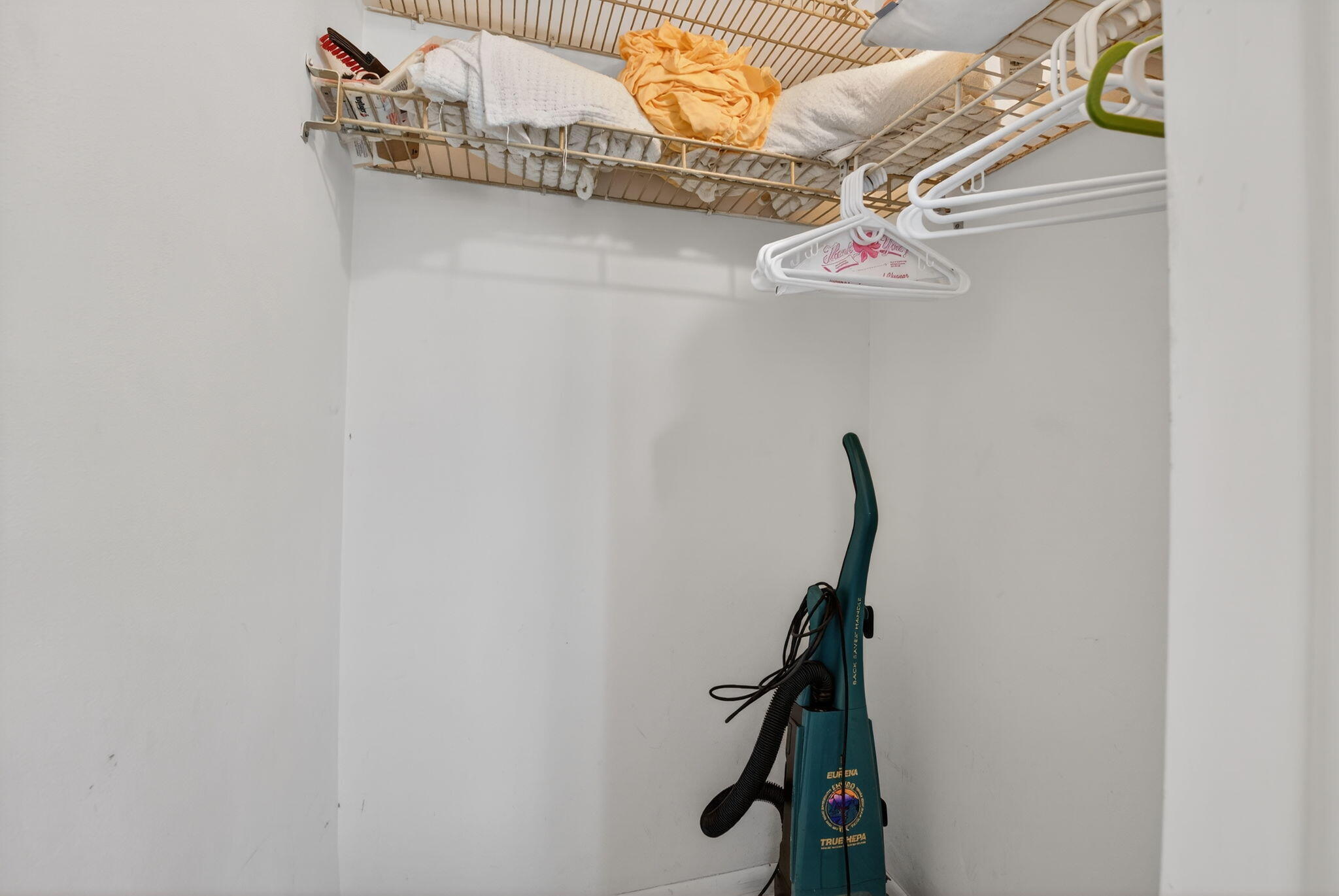 CRYSTAL LAKE VILLAS - Residential