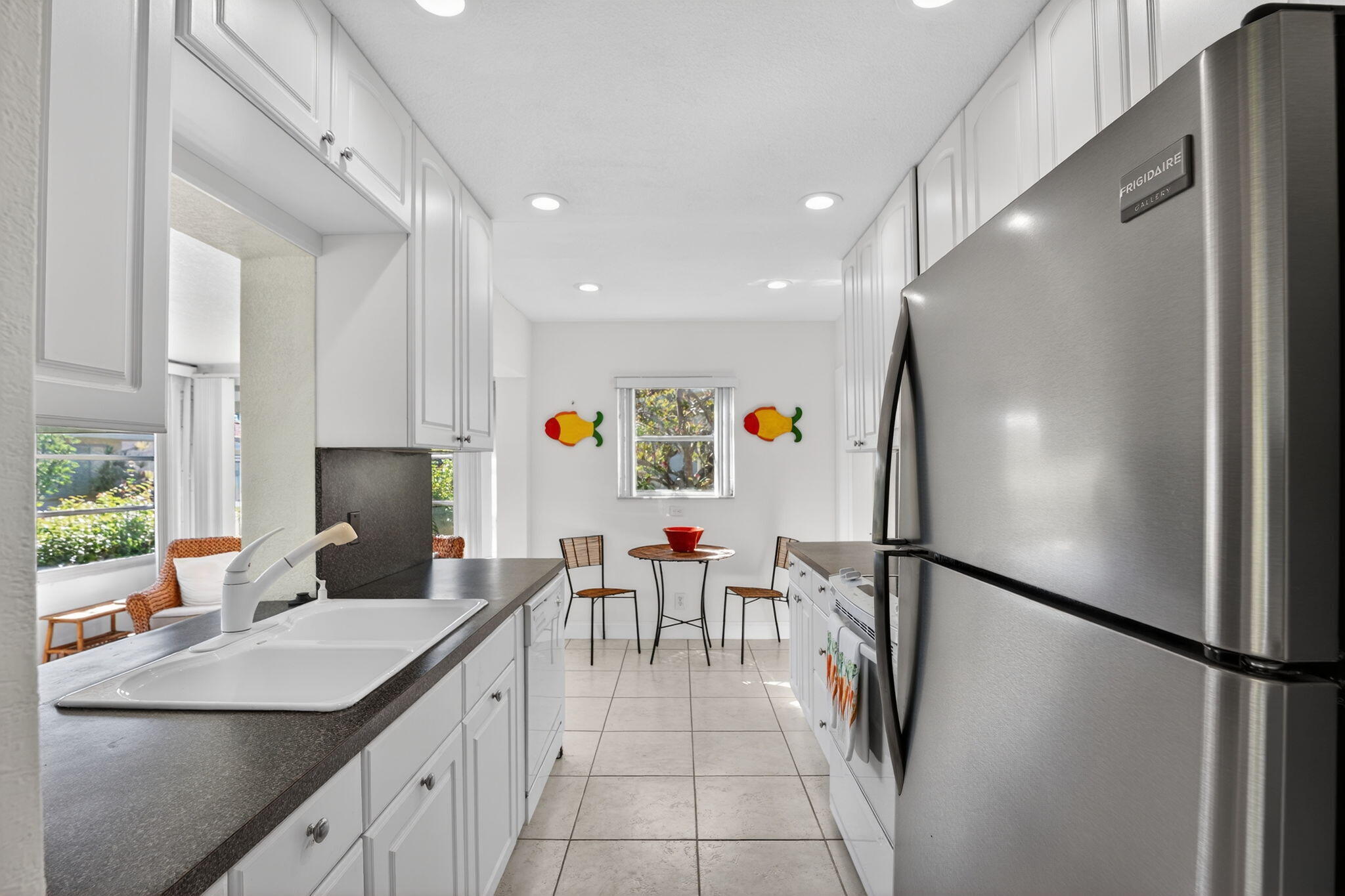 CRYSTAL LAKE VILLAS - Residential